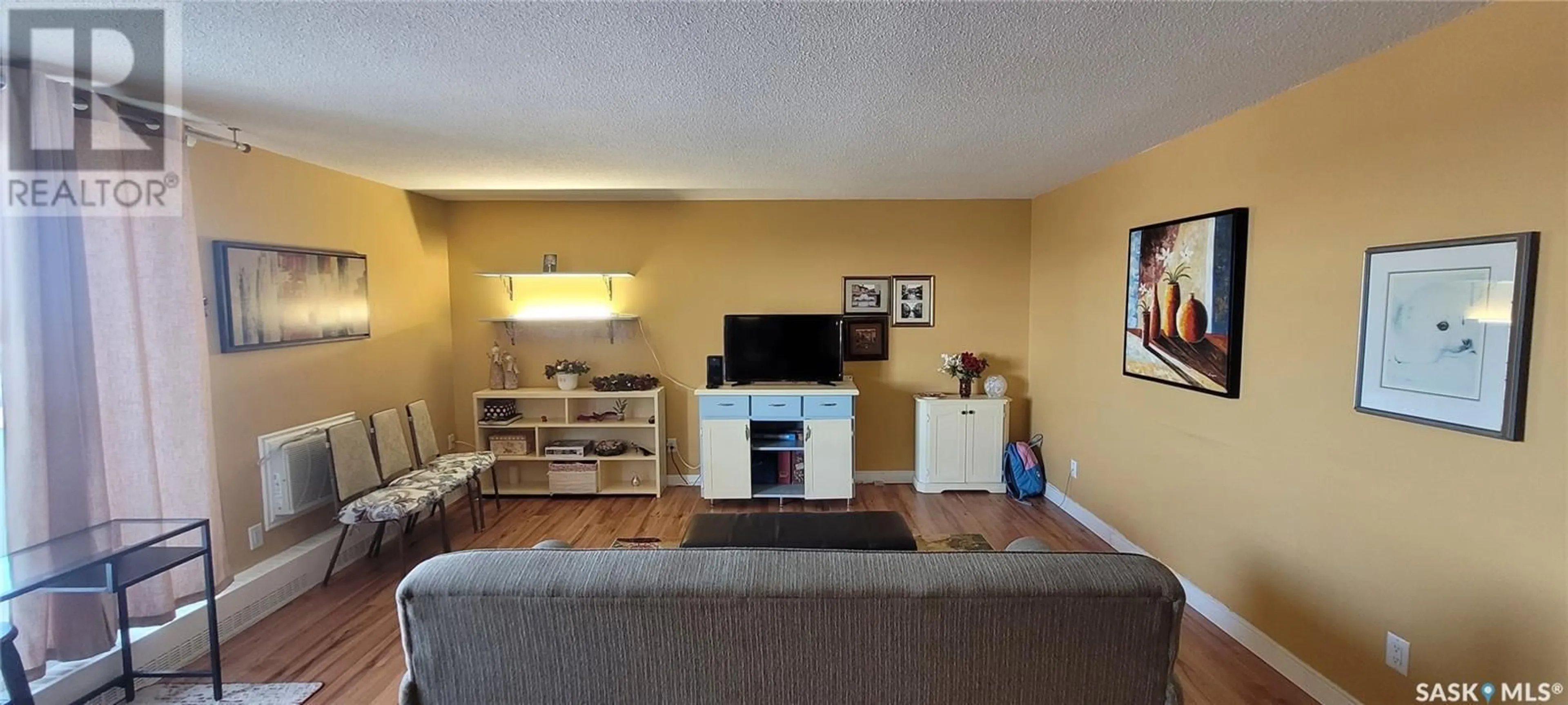 Living room with furniture, unknown for 608 4615 Rae STREET, Regina Saskatchewan S4S3B2