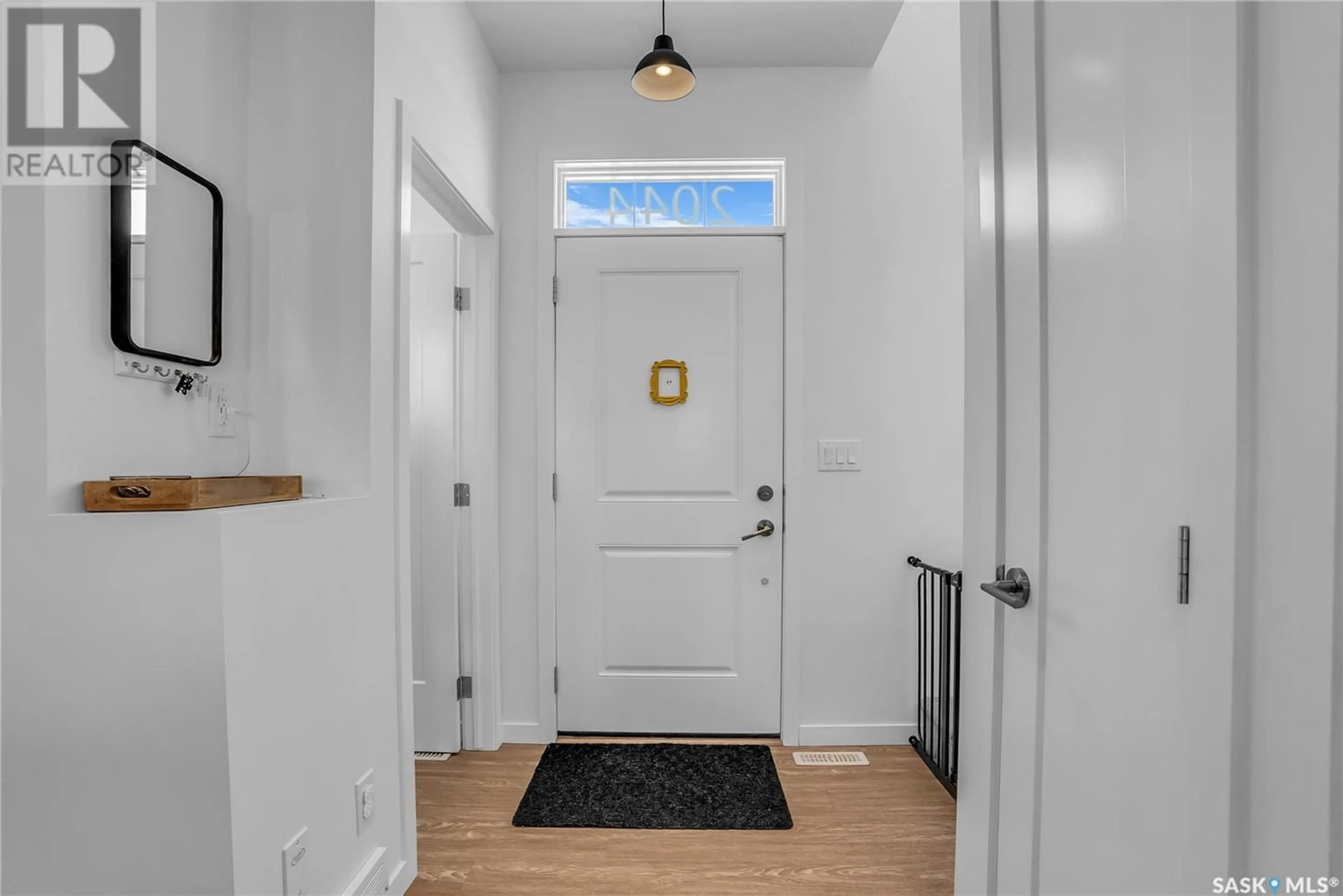 Indoor entryway for 2044 Brighton COMMON, Saskatoon Saskatchewan S7V0N9