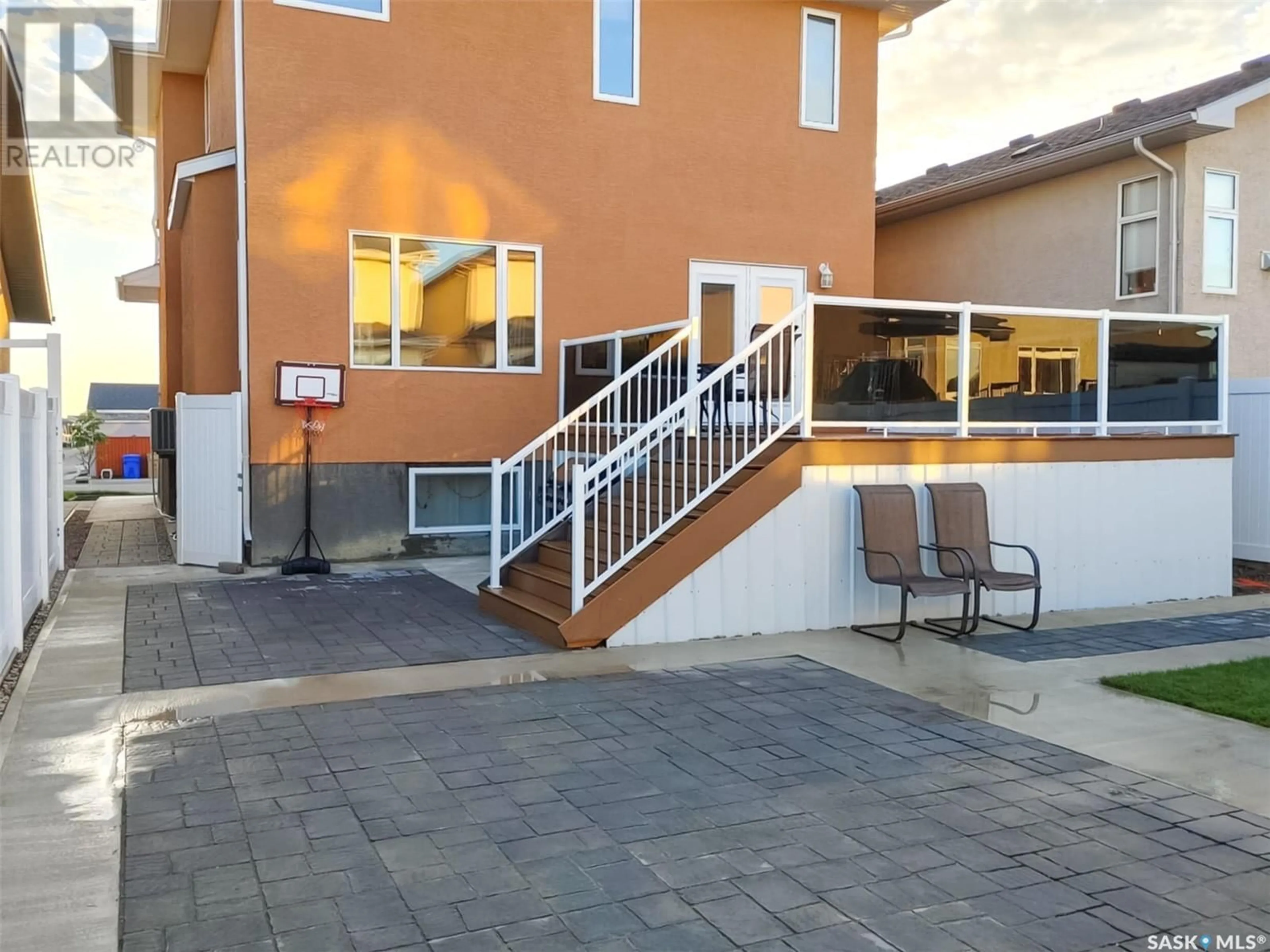 Patio, street for 2617 Narcisse DRIVE, Regina Saskatchewan S4X0M9