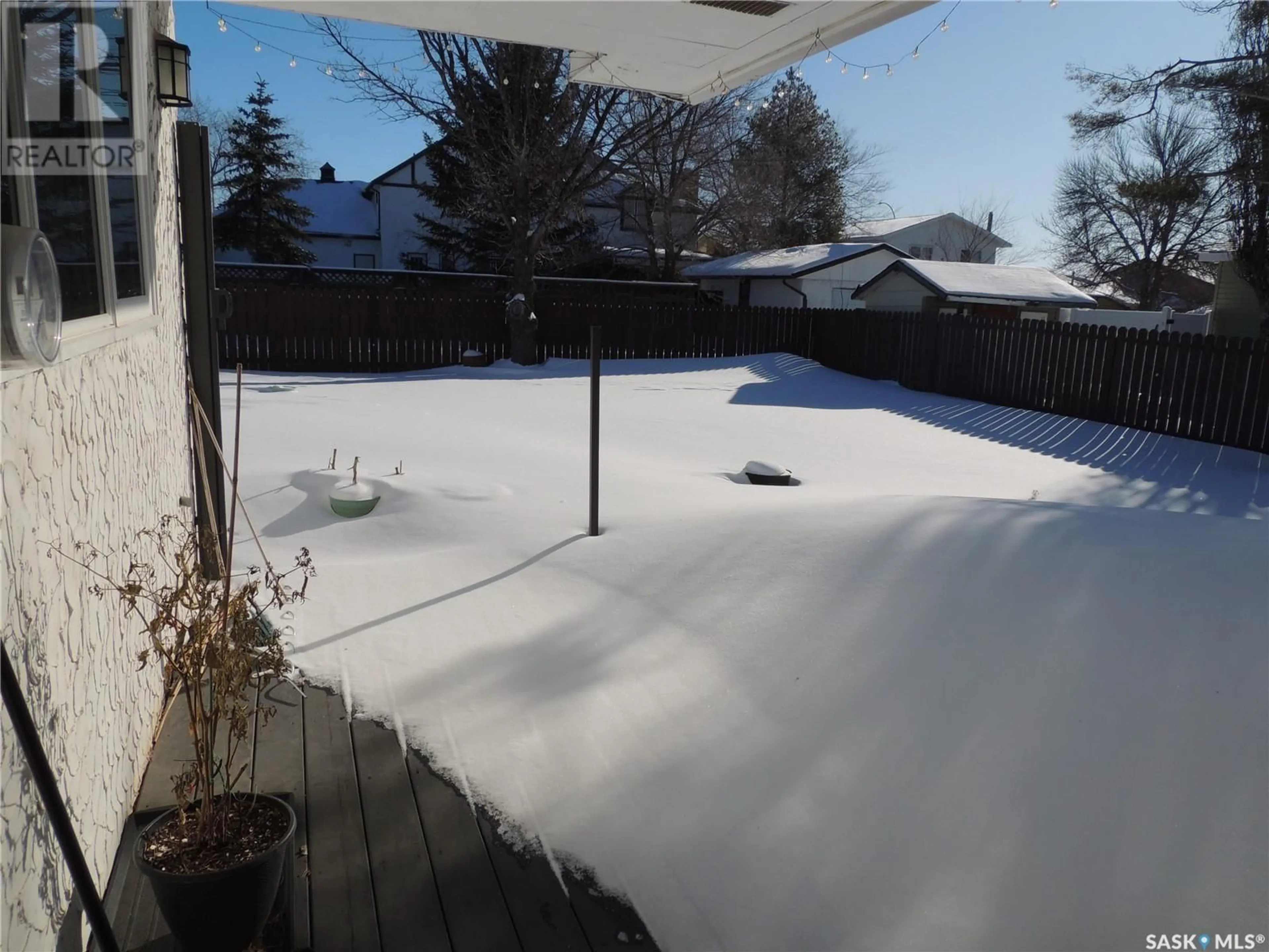 A pic from outside/outdoor area/front of a property/back of a property/a pic from drone, unknown for 421 MAPLE BAY, Estevan Saskatchewan S4A2E6