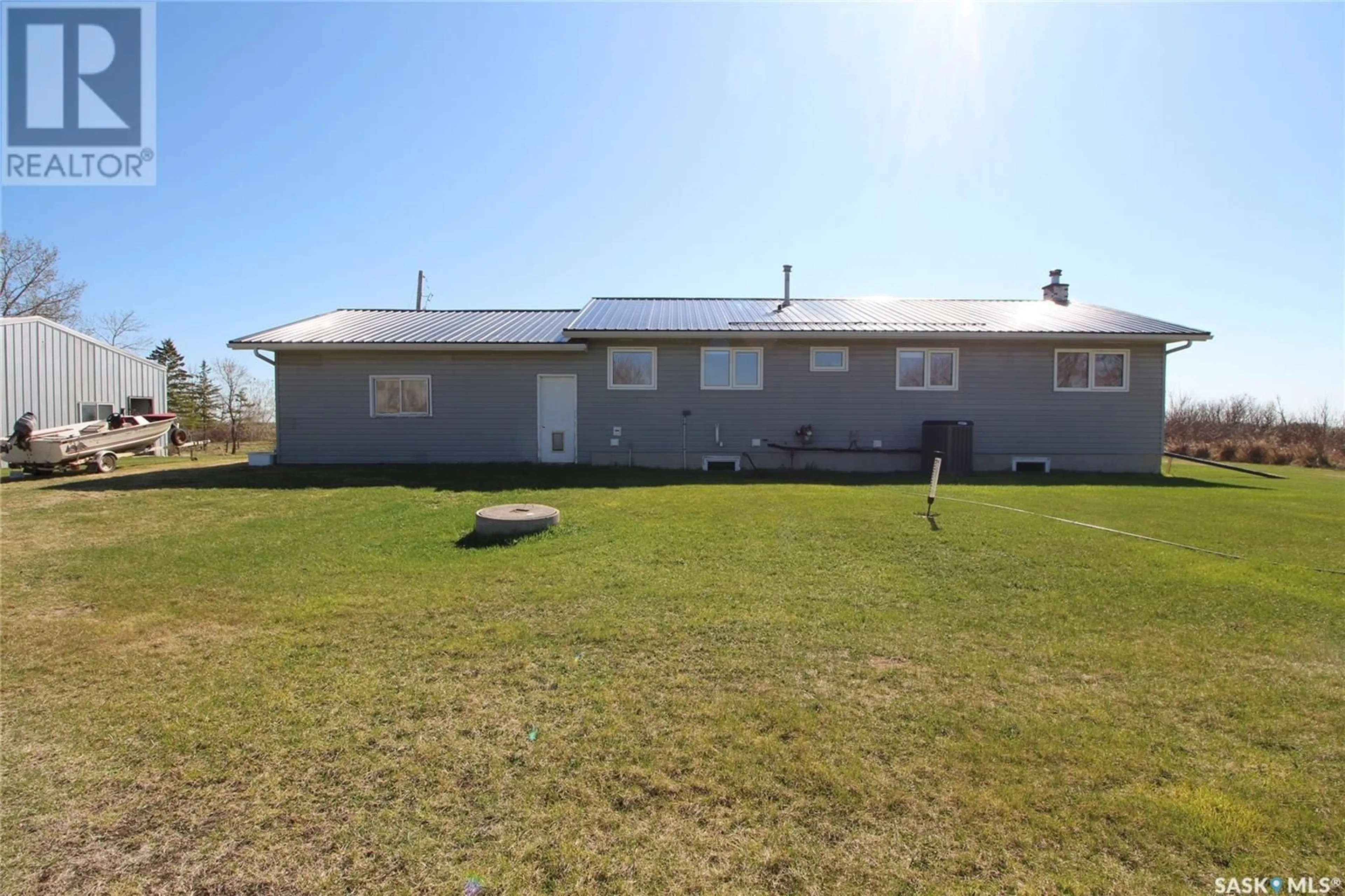 A pic from outside/outdoor area/front of a property/back of a property/a pic from drone, building for MCLAUGHLIN ACREAGE, Moosomin Rm No. 121 Saskatchewan S0G3N0