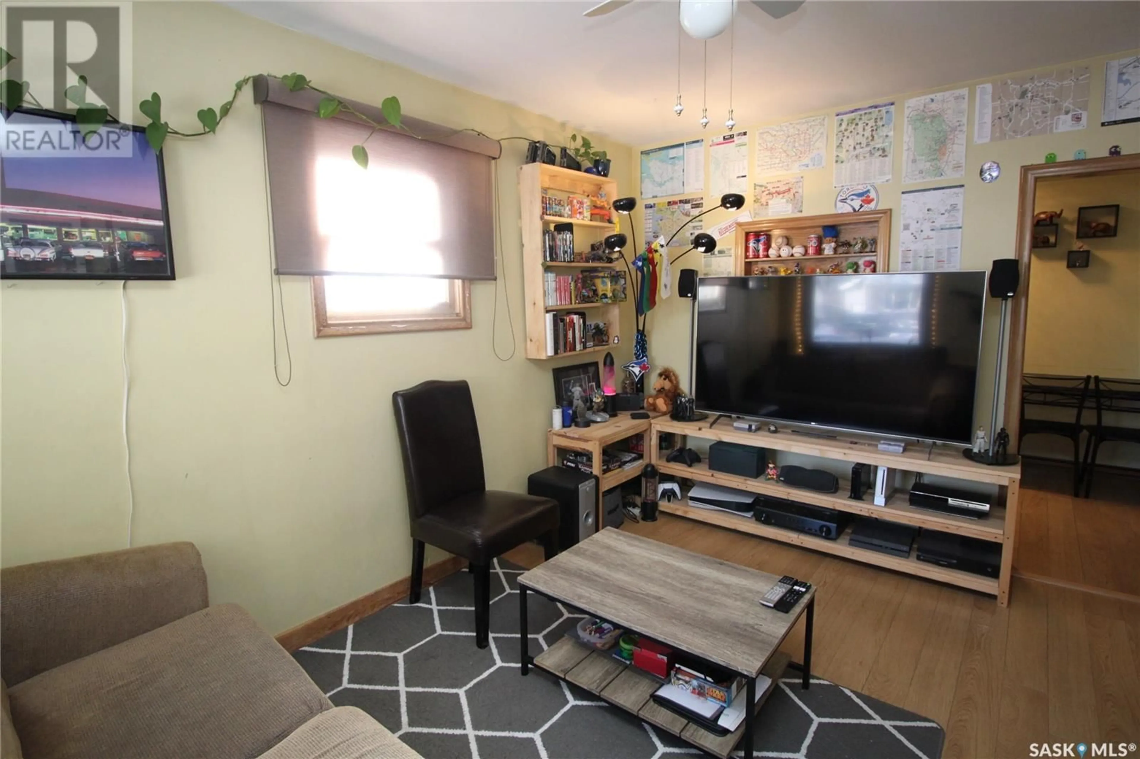 A pic of a room for 1705 2nd AVENUE N, Saskatoon Saskatchewan S7K2G4