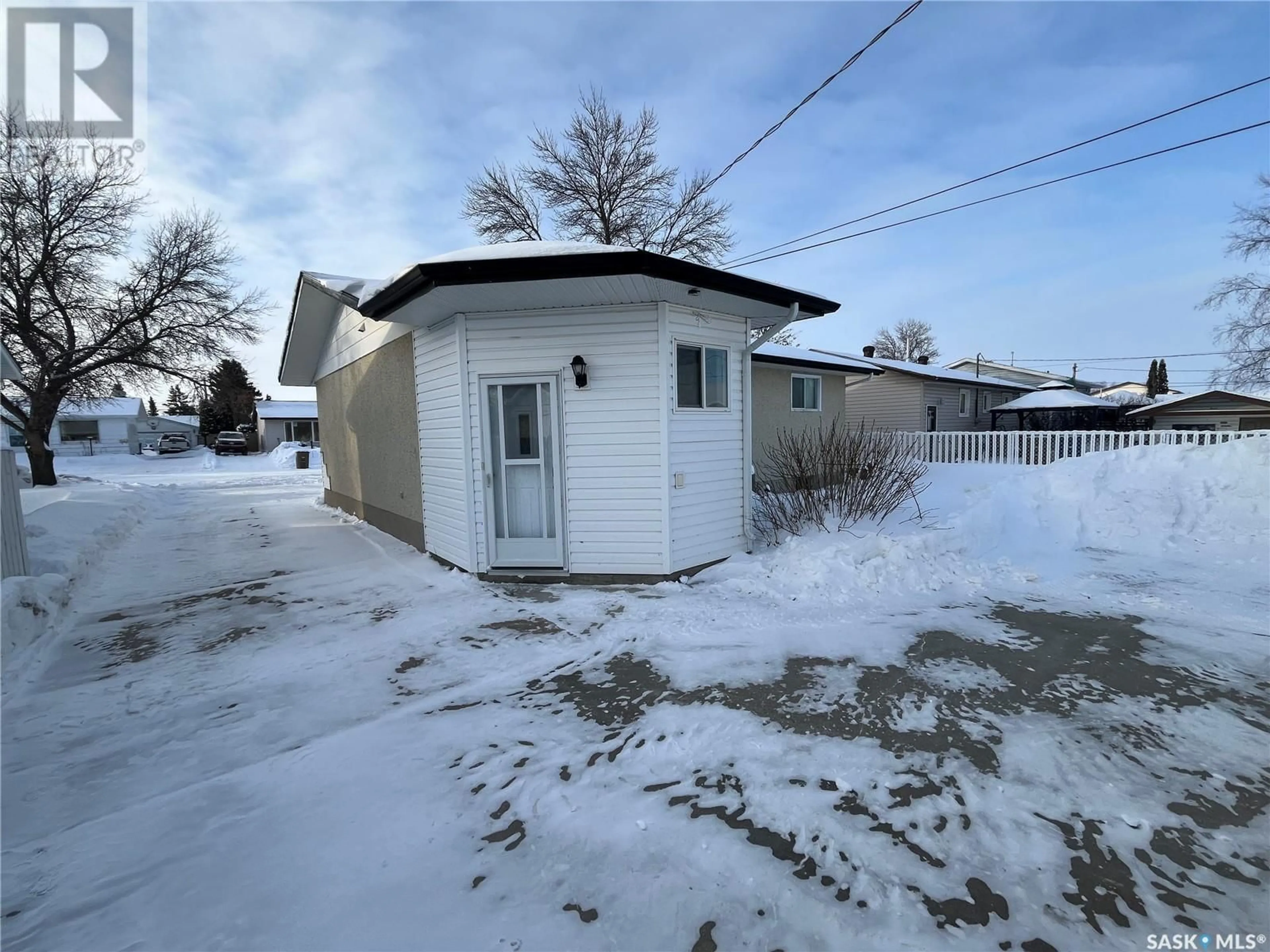 Unknown for 104 Osborne STREET, Melfort Saskatchewan S0E1A0