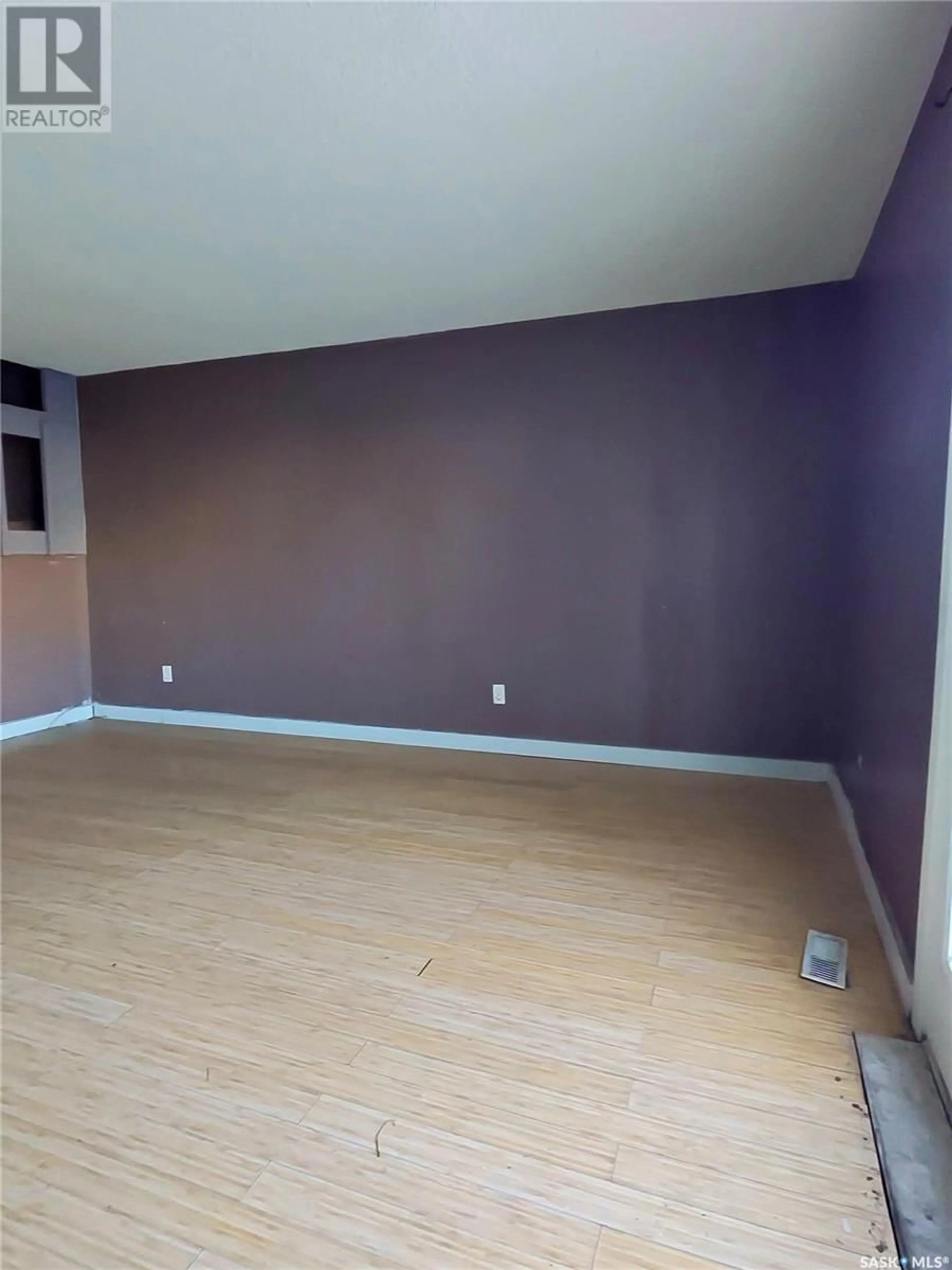 A pic of a room for D 4208 Castle ROAD, Regina Saskatchewan S4S4W1