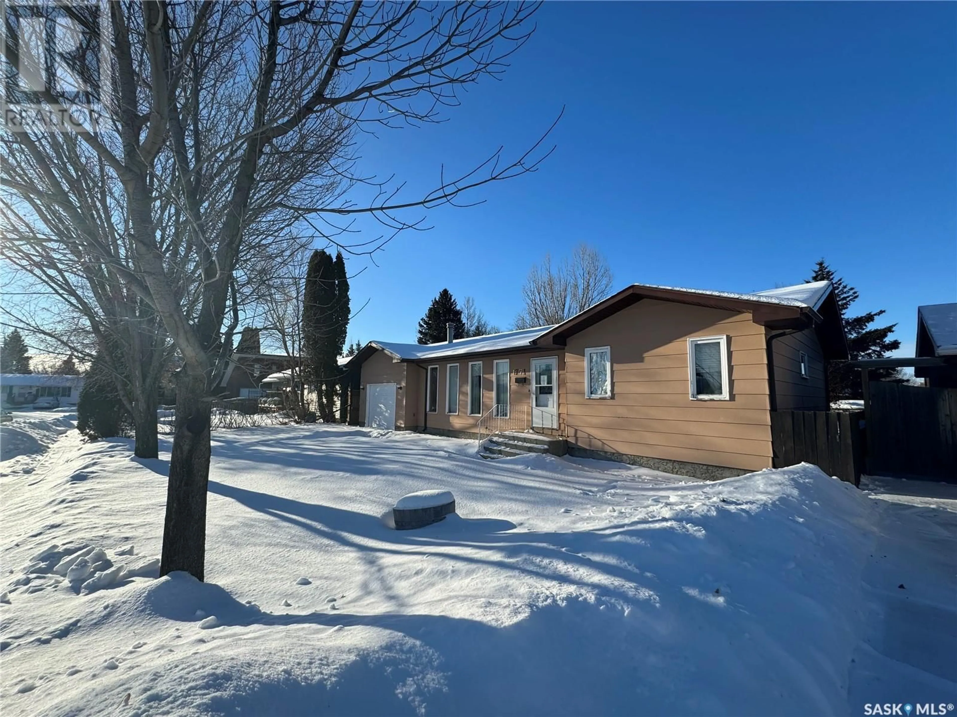 A pic from outside/outdoor area/front of a property/back of a property/a pic from drone, street for 1771 Centennial CRESCENT, North Battleford Saskatchewan S9A3J2