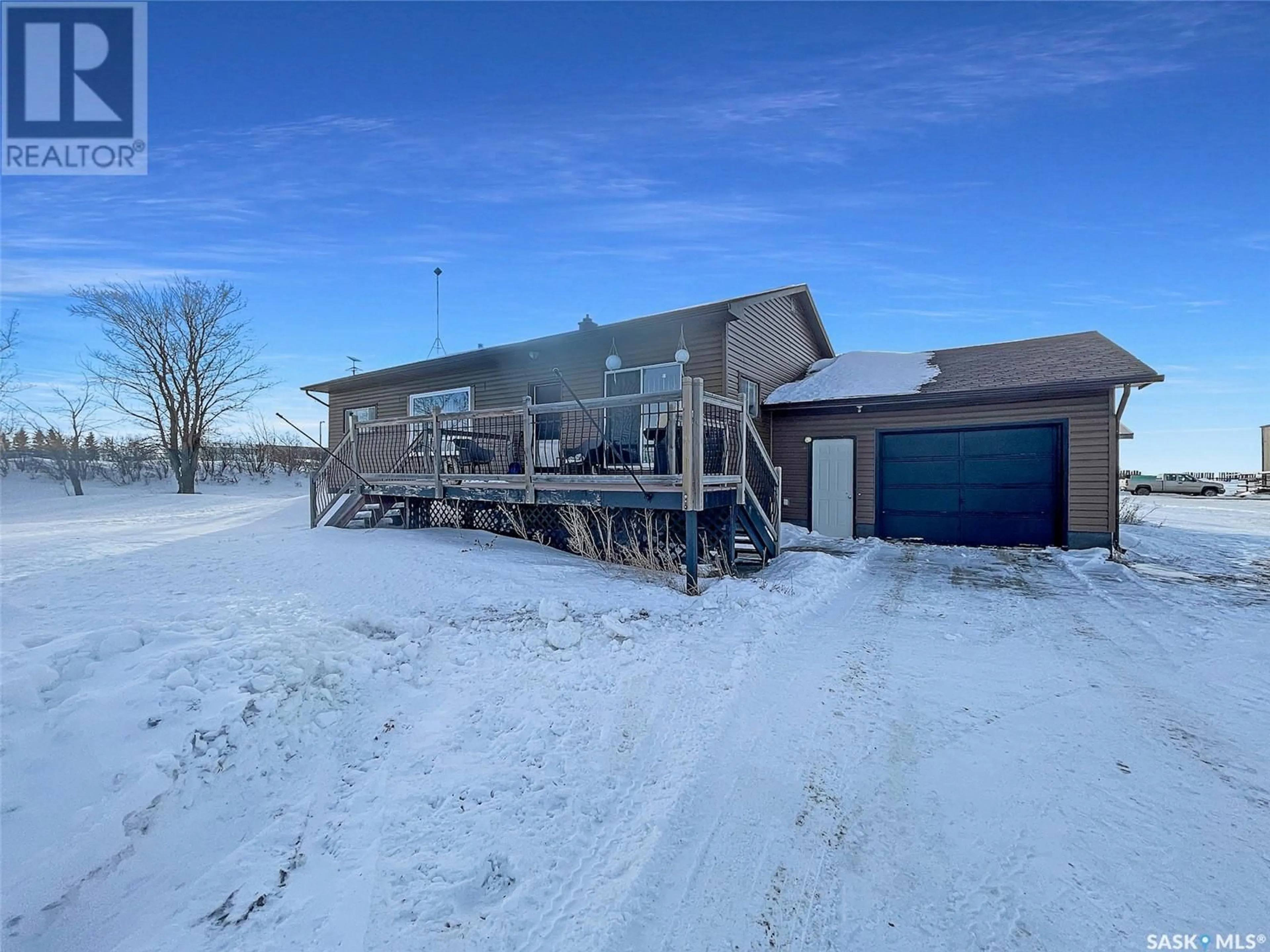 A pic from outside/outdoor area/front of a property/back of a property/a pic from drone, building for Rhineland Acreage, Swift Current Rm No. 137 Saskatchewan S9H4M6