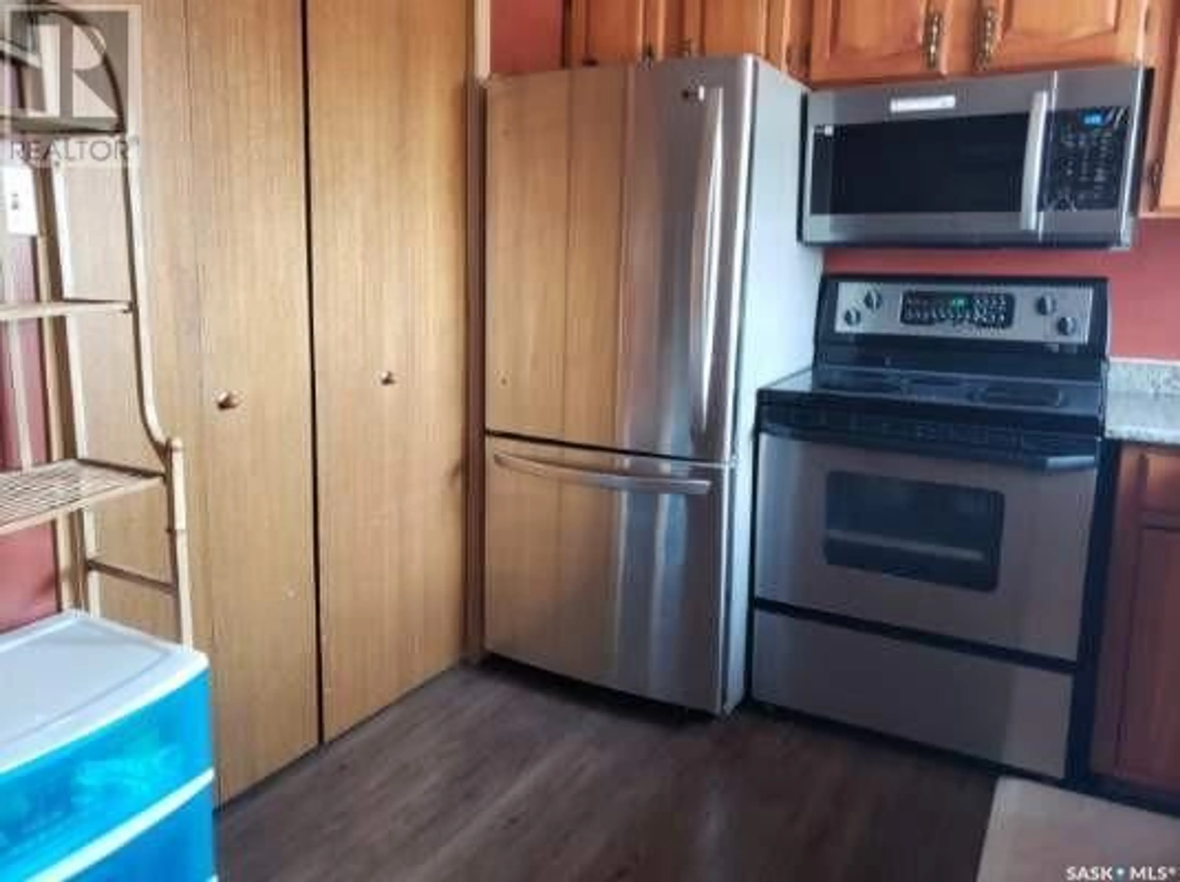 Standard kitchen, unknown for Bautista Acreage, Asquith Saskatchewan S0K0J0