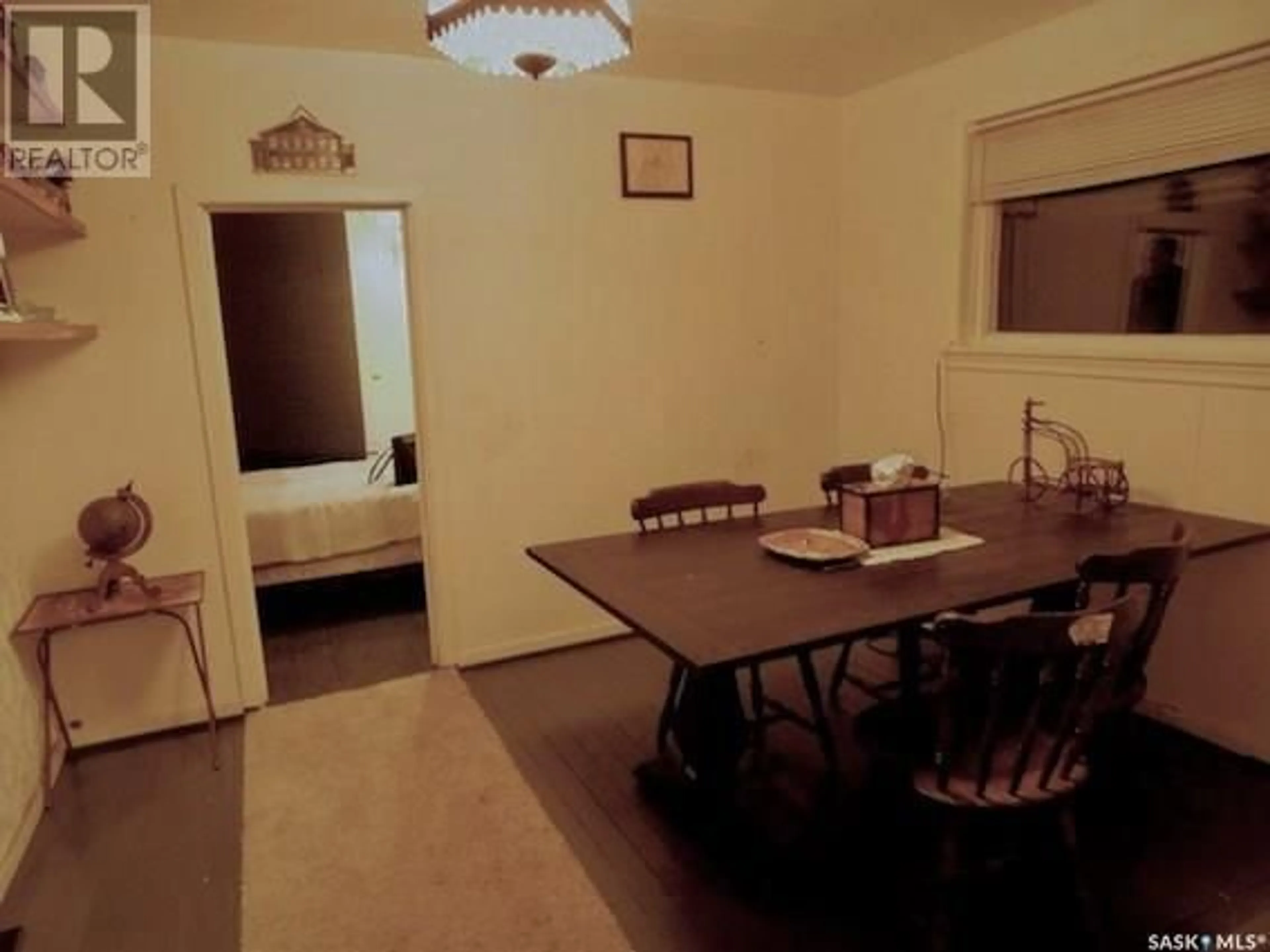 Dining room, floor is not visible for 214 2nd STREET E, Lafleche Saskatchewan S0H3R0