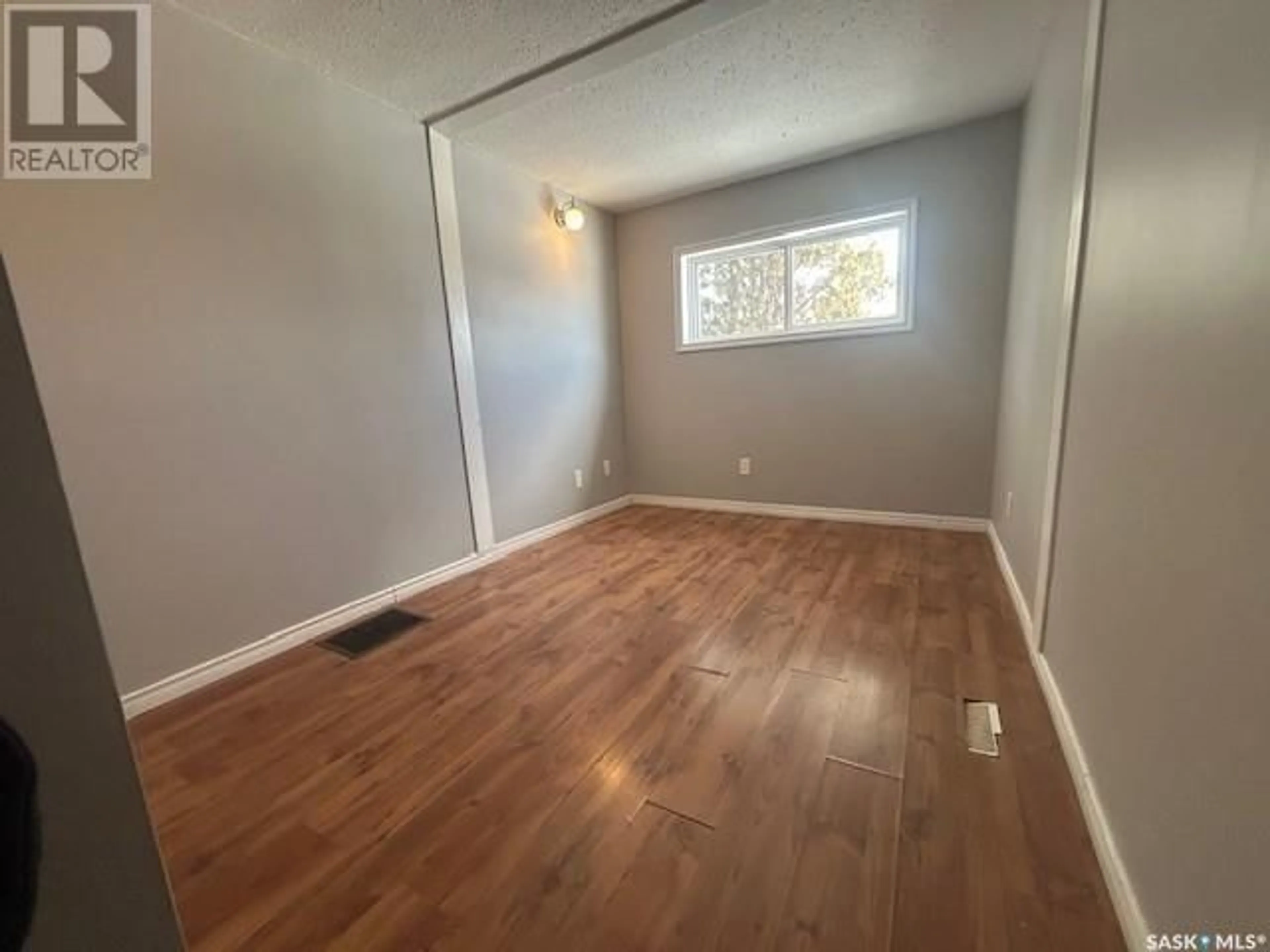 A pic of a room for 2170 Lindsay STREET, Regina Saskatchewan S4N3B9