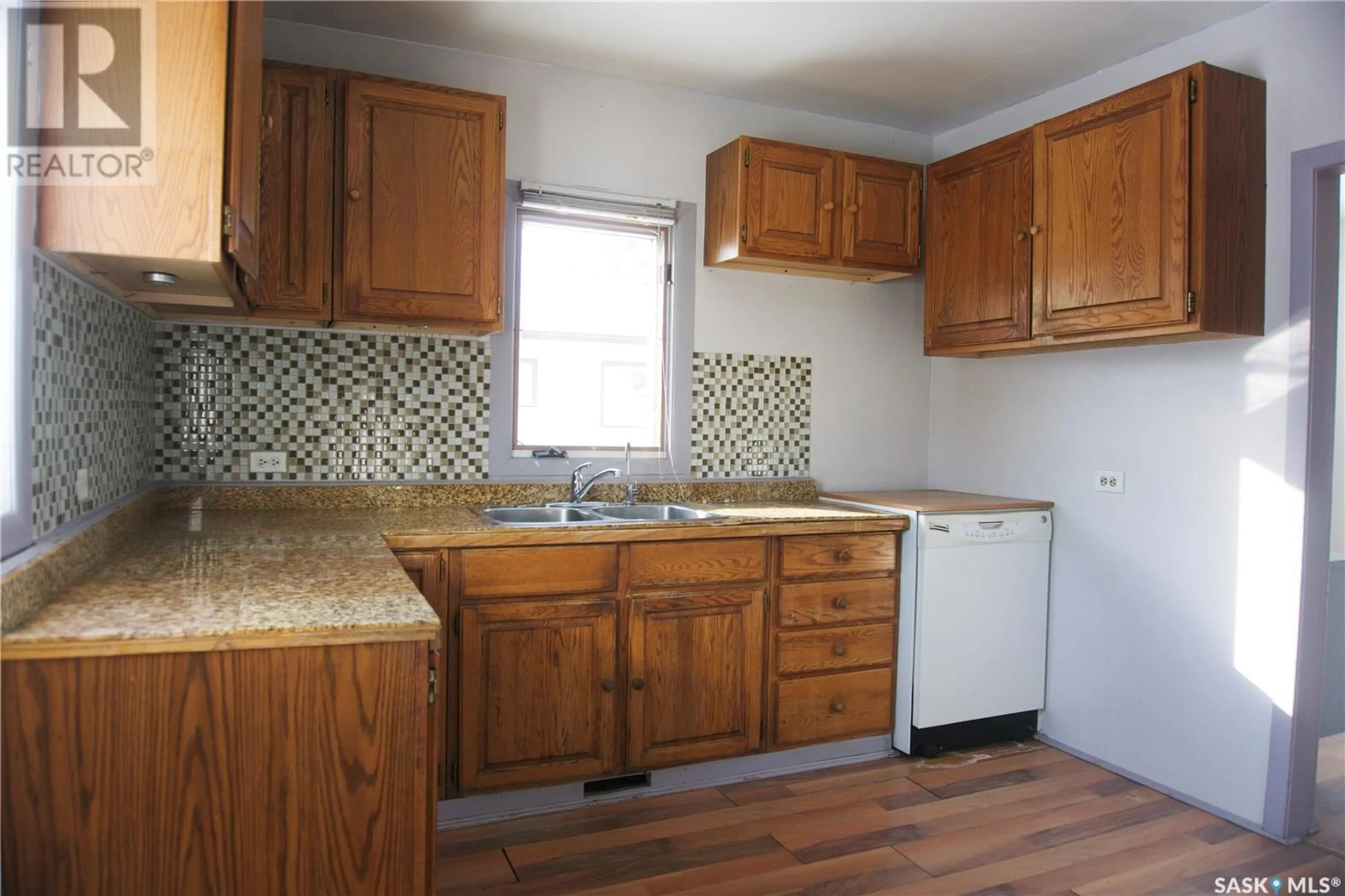 Standard kitchen, unknown for 108 2nd AVENUE N, St. Brieux Saskatchewan S0K3V0