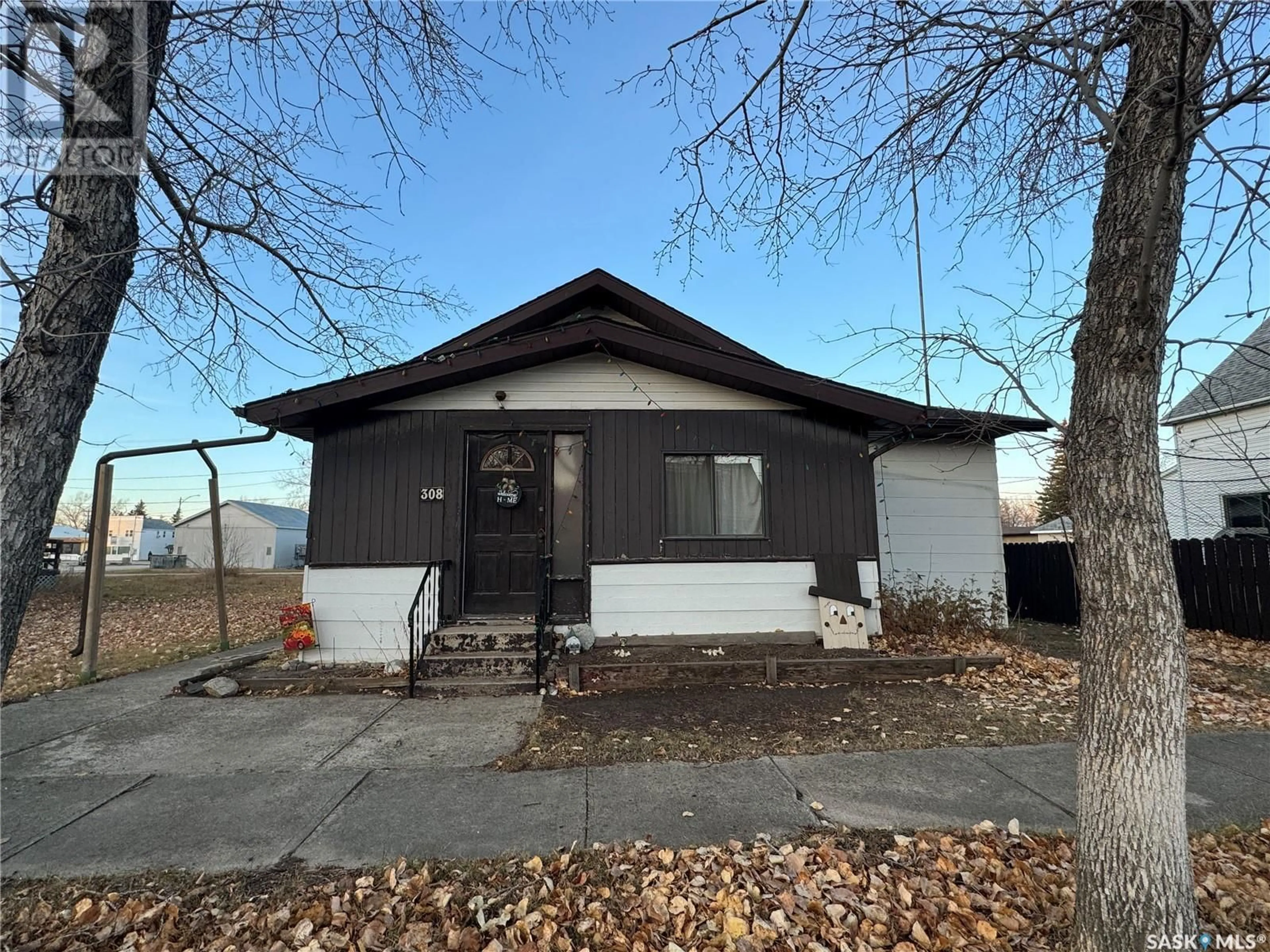 Unknown for 308 King STREET, Imperial Saskatchewan S0G2J0