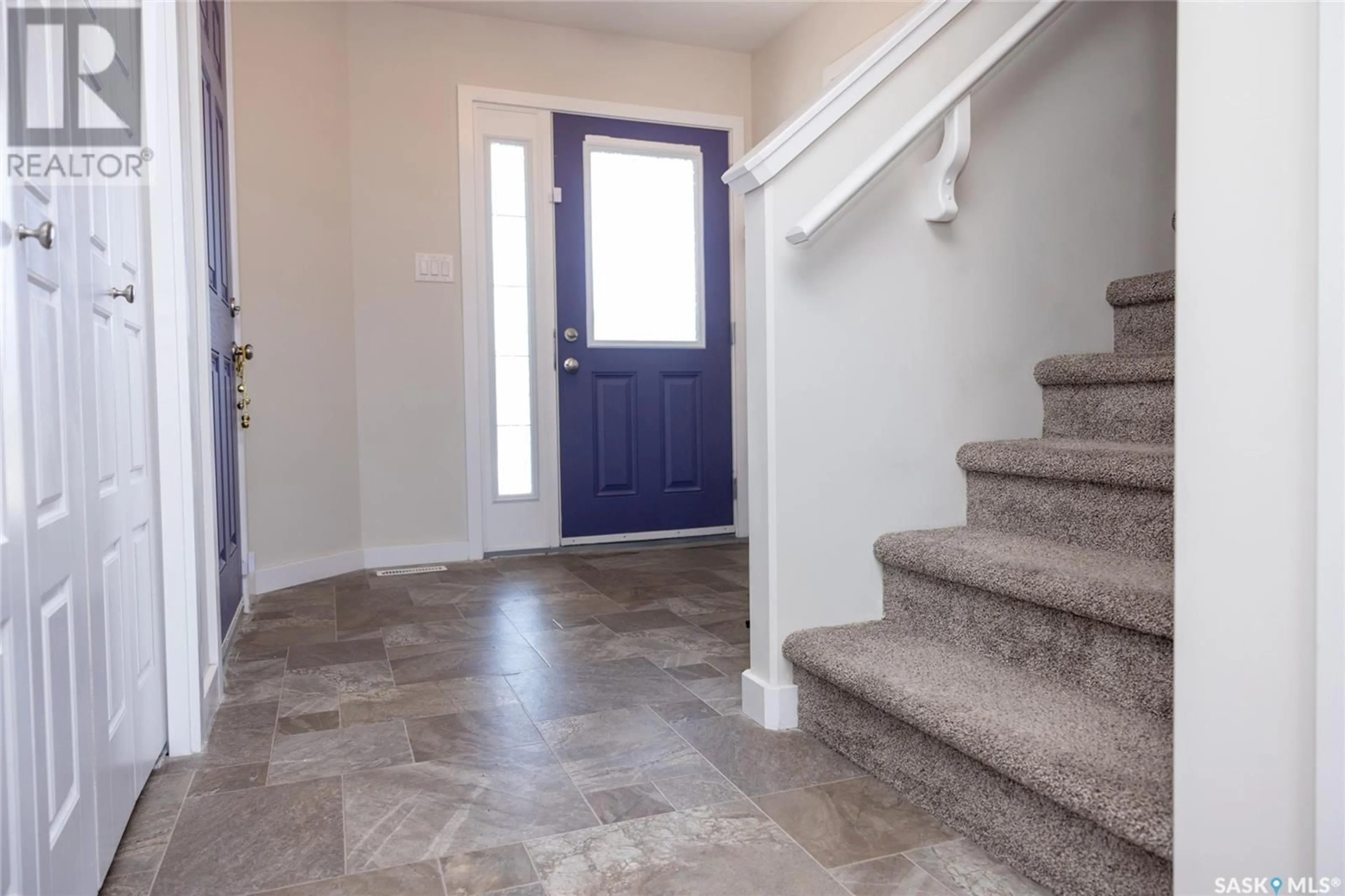 Indoor entryway for 409 Langer PLACE, Warman Saskatchewan S0K4S1