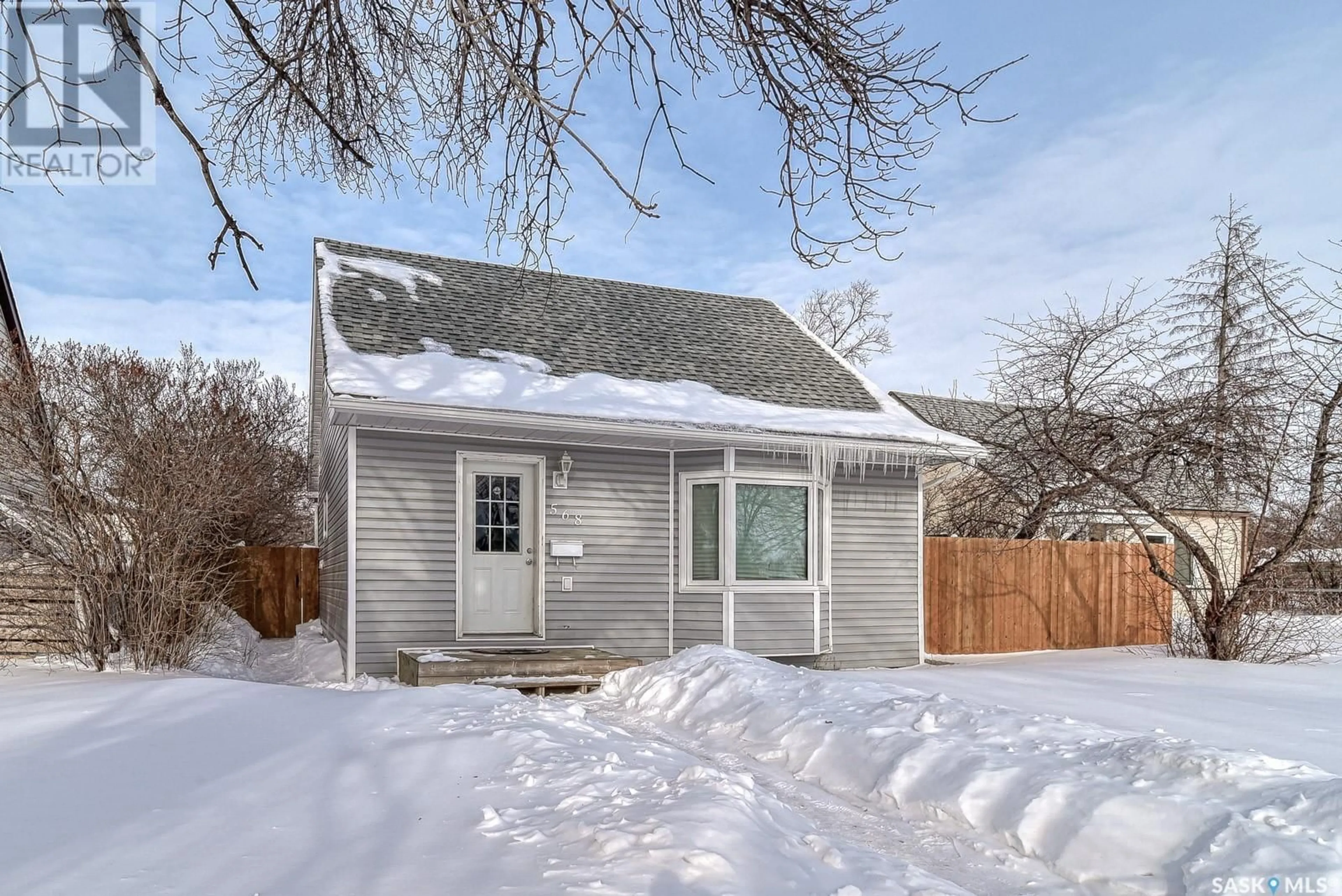 Shed for 568 Athabasca STREET E, Moose Jaw Saskatchewan S6H0M1