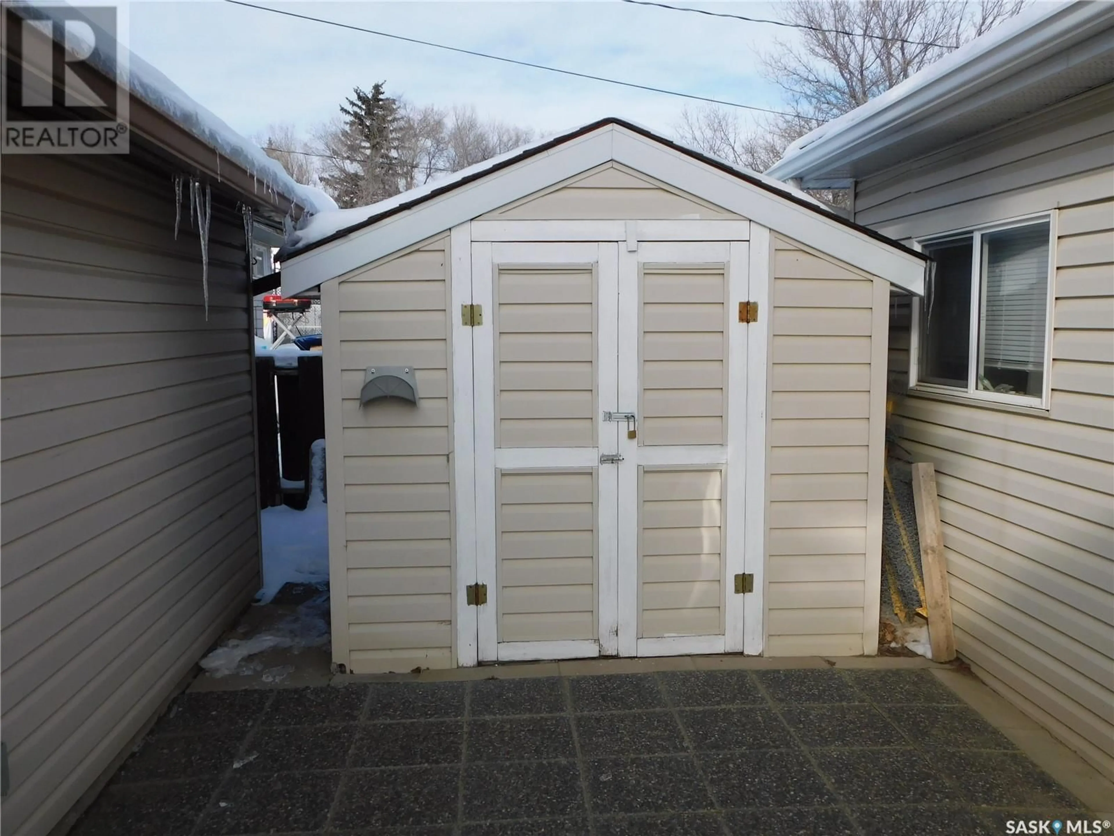 Shed for 316 Centre STREET, Coronach Saskatchewan S0H0Z0