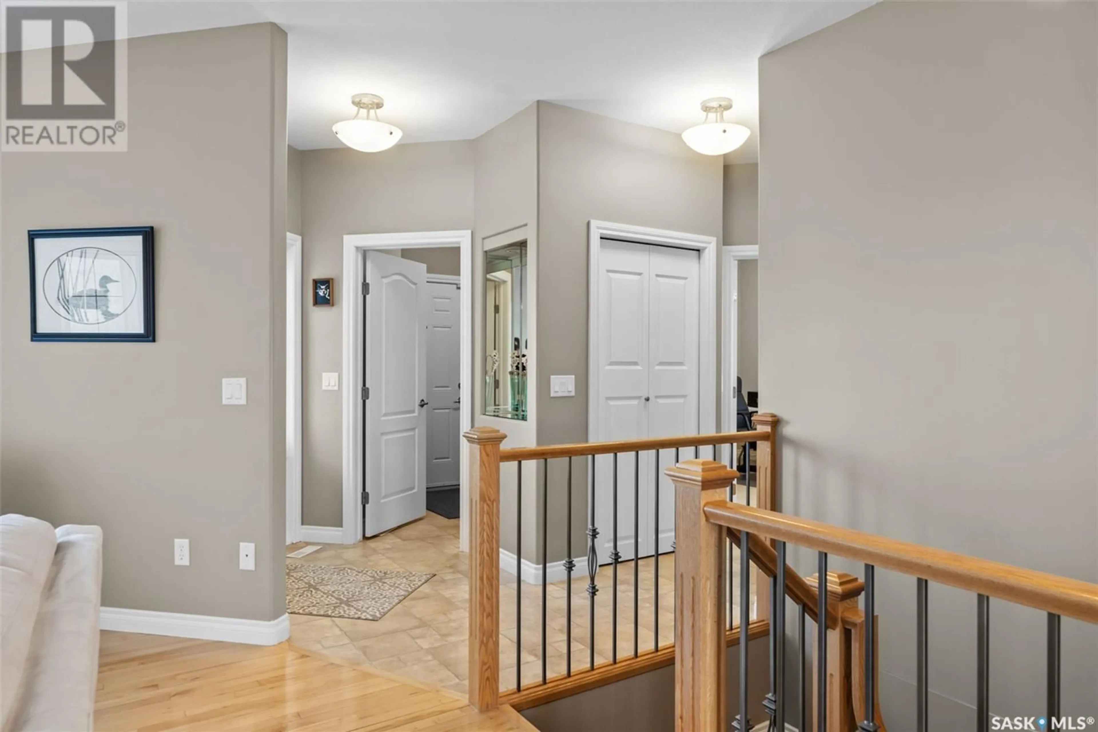 Indoor entryway for 314 Bellmont CRESCENT, Saskatoon Saskatchewan S7V1K4