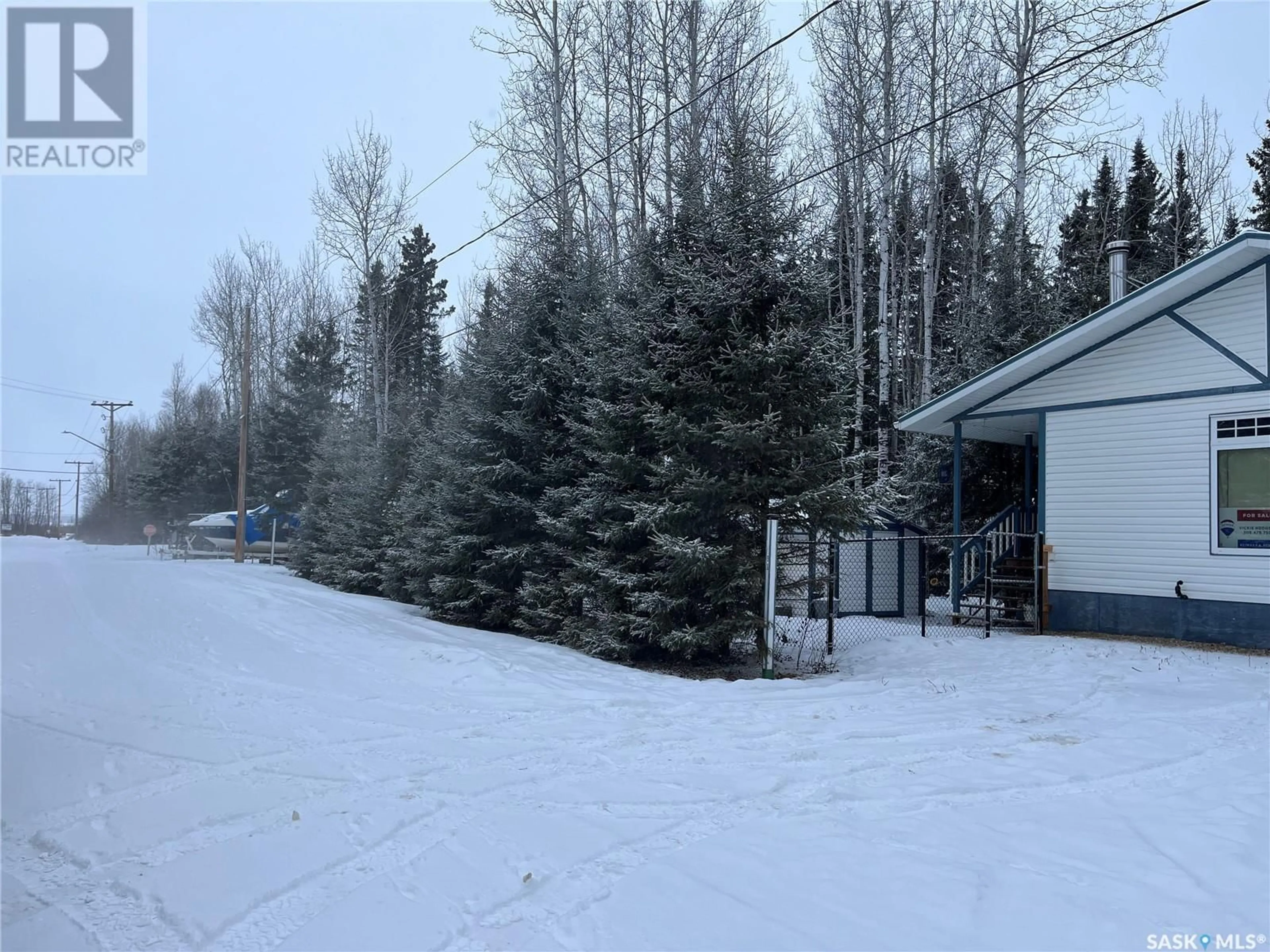 A pic from outside/outdoor area/front of a property/back of a property/a pic from drone, unknown for 9A Delaronde PLACE, Delaronde Lake Saskatchewan S0J0E0