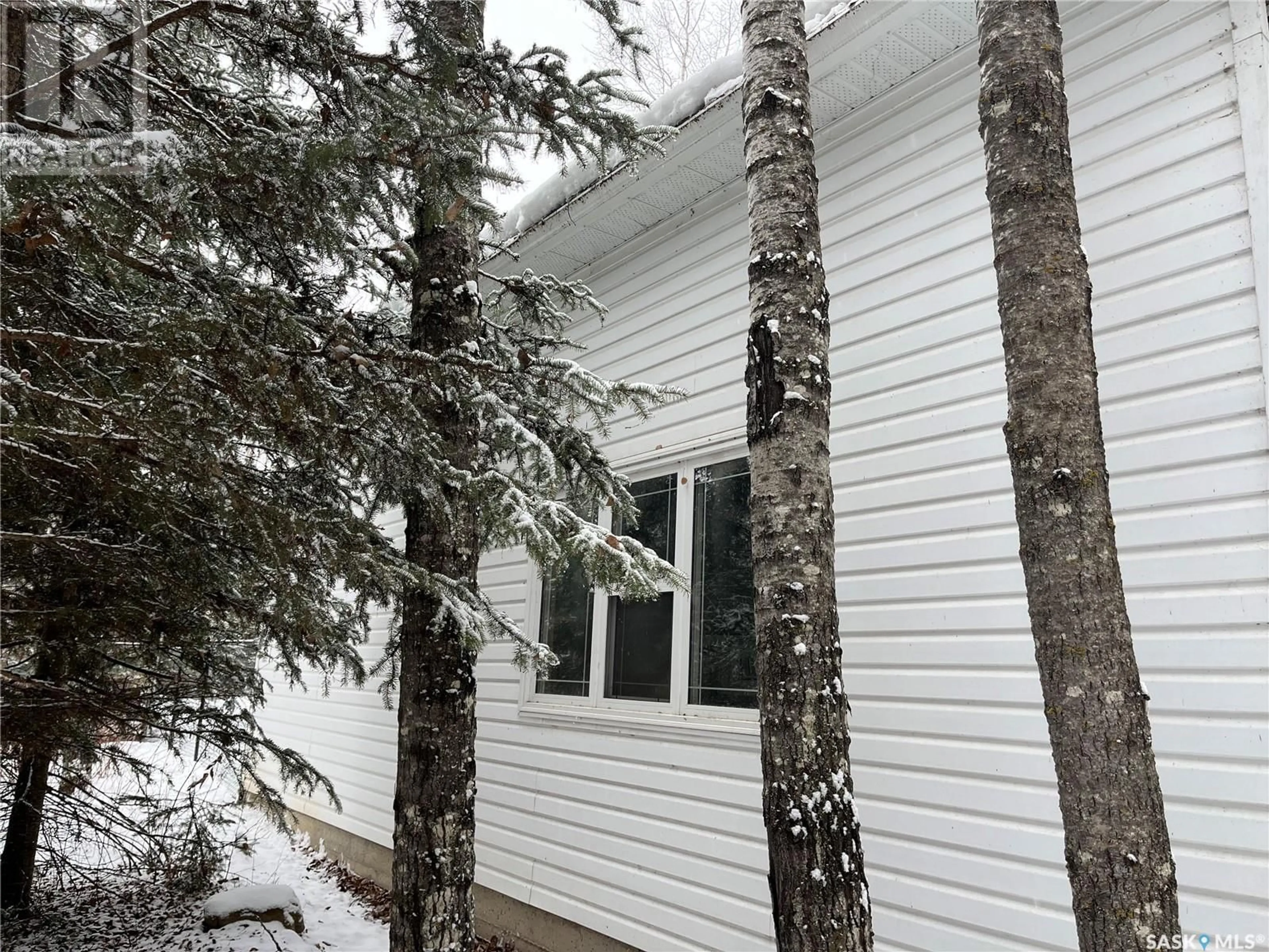 Home with vinyl exterior material, unknown for 9A Delaronde PLACE, Delaronde Lake Saskatchewan S0J0E0