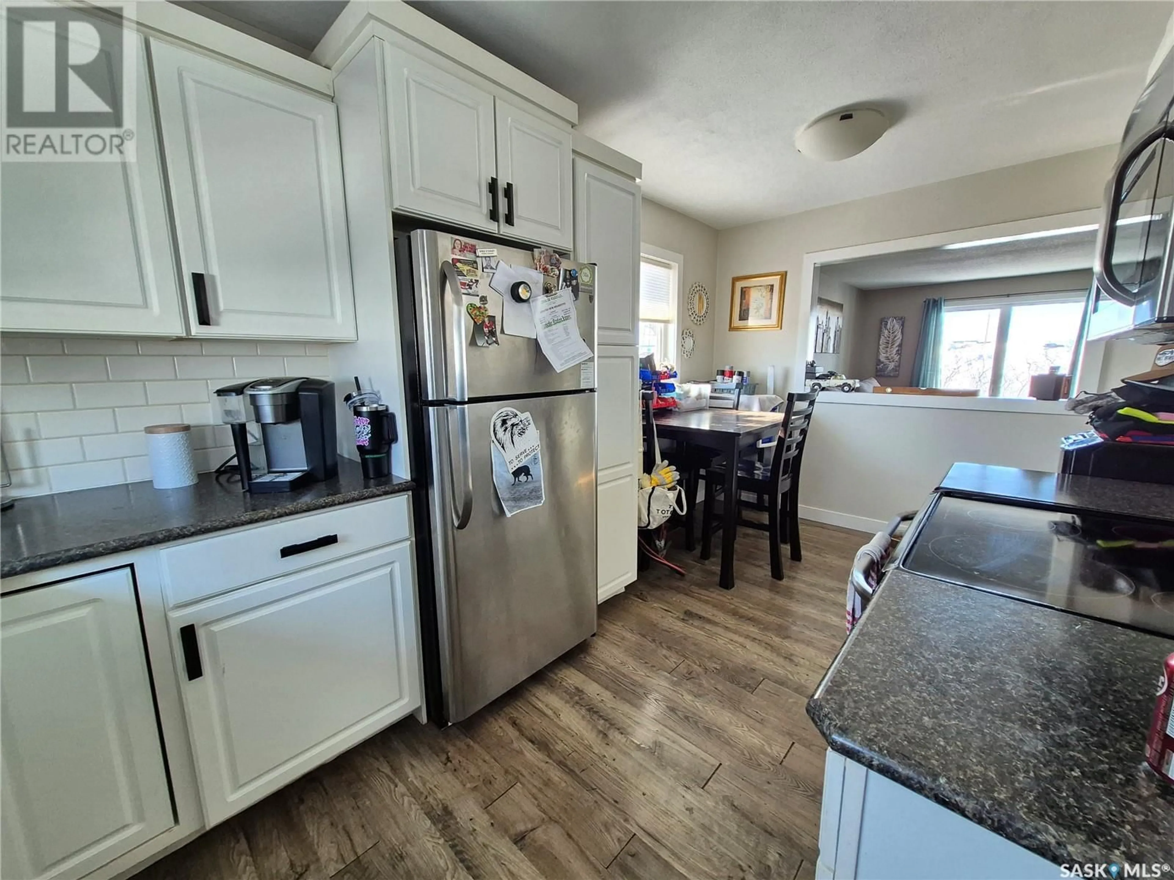 Open concept kitchen, unknown for 87 Queen STREET, Radville Saskatchewan S0C2G0