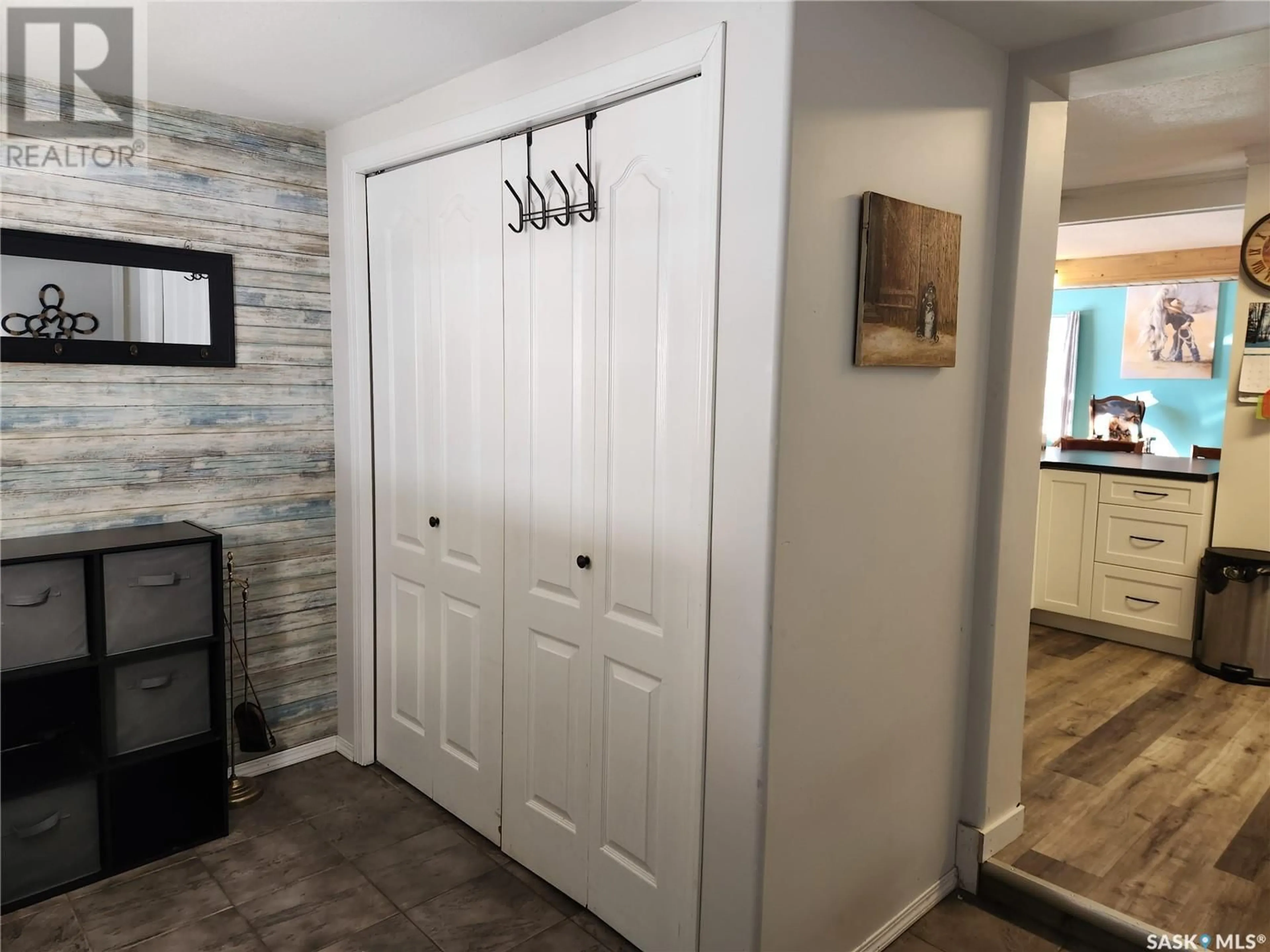 Indoor entryway for Miller Acreage, Star City Rm No. 428 Saskatchewan S0E1T0