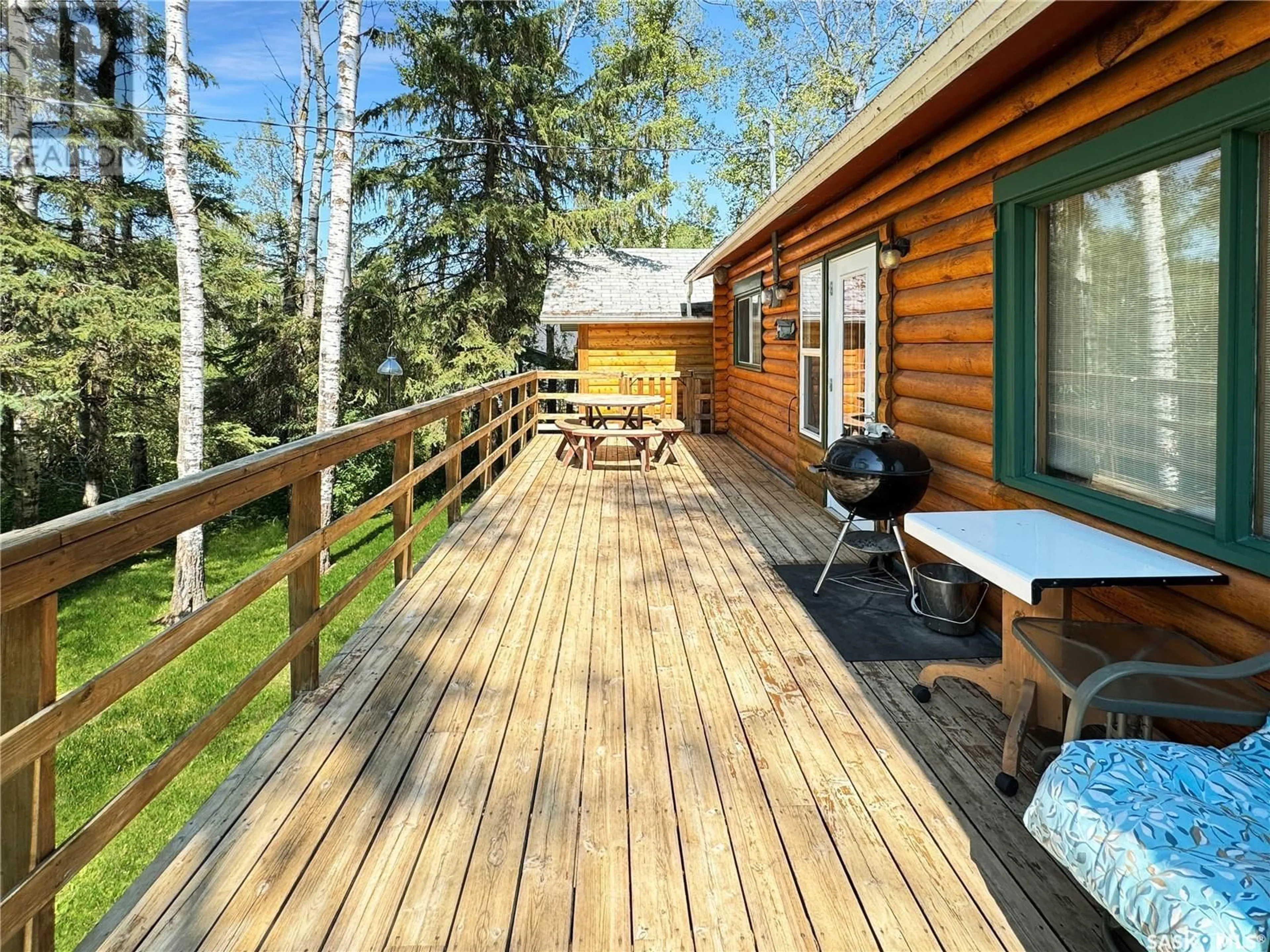 Patio, unknown for 300 LOON DRIVE, Big Shell Saskatchewan S0J2G0