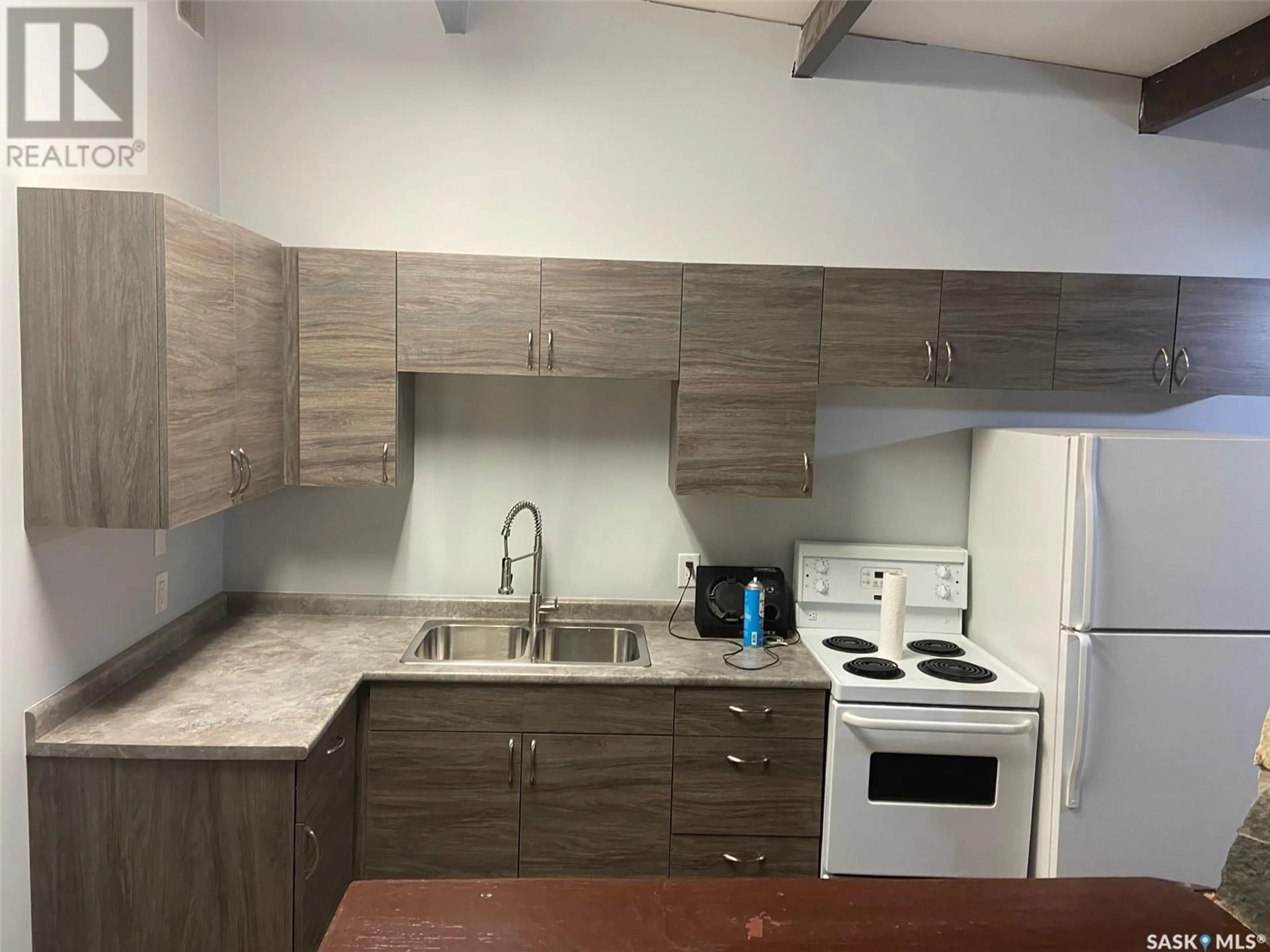 Standard kitchen, unknown for 597 BROADWAY STREET, Fort Qu'Appelle Saskatchewan S0G1S0