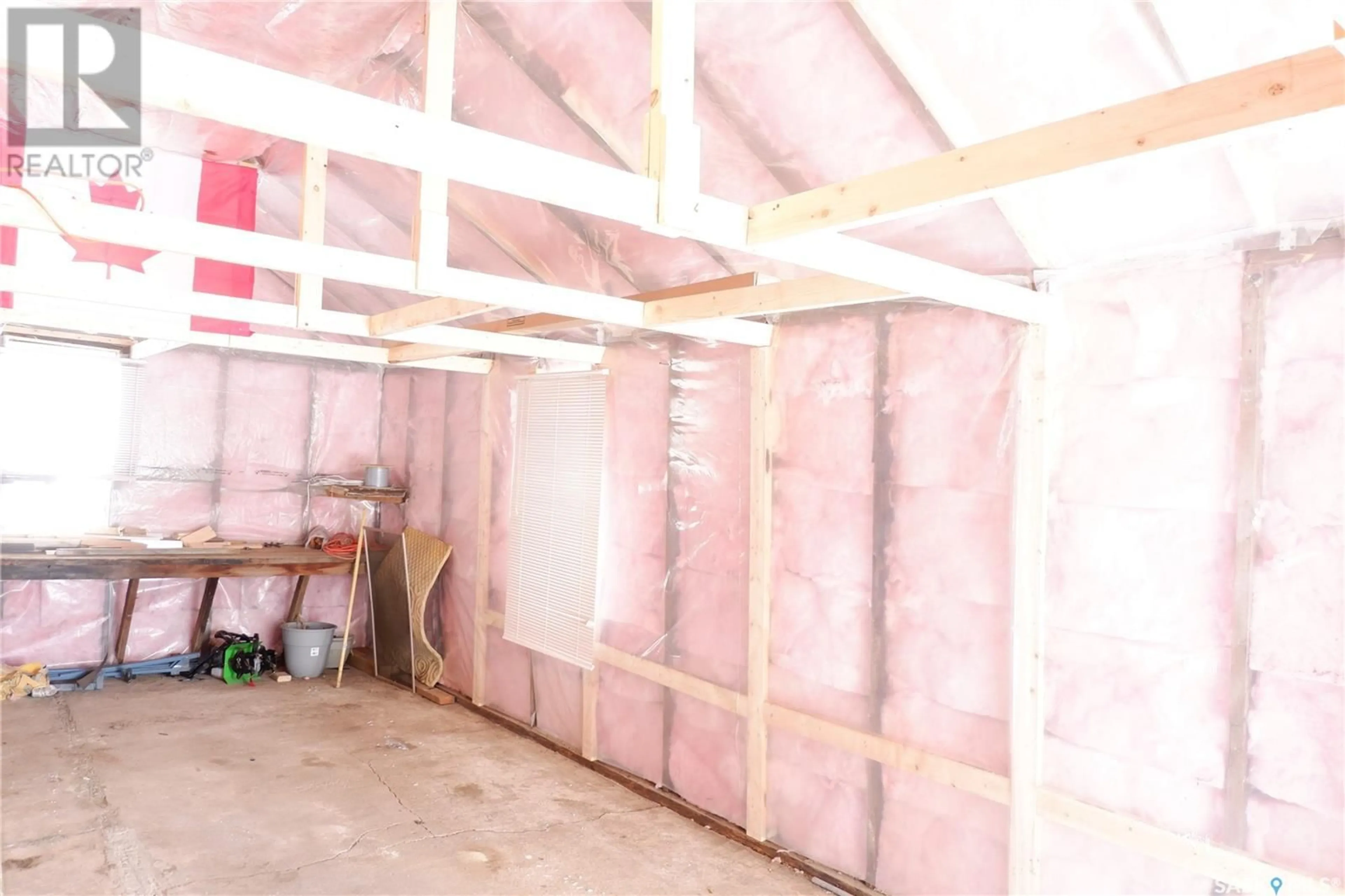 A pic of a room for 512 CENTRE STREET, Assiniboia Saskatchewan S0H0B0