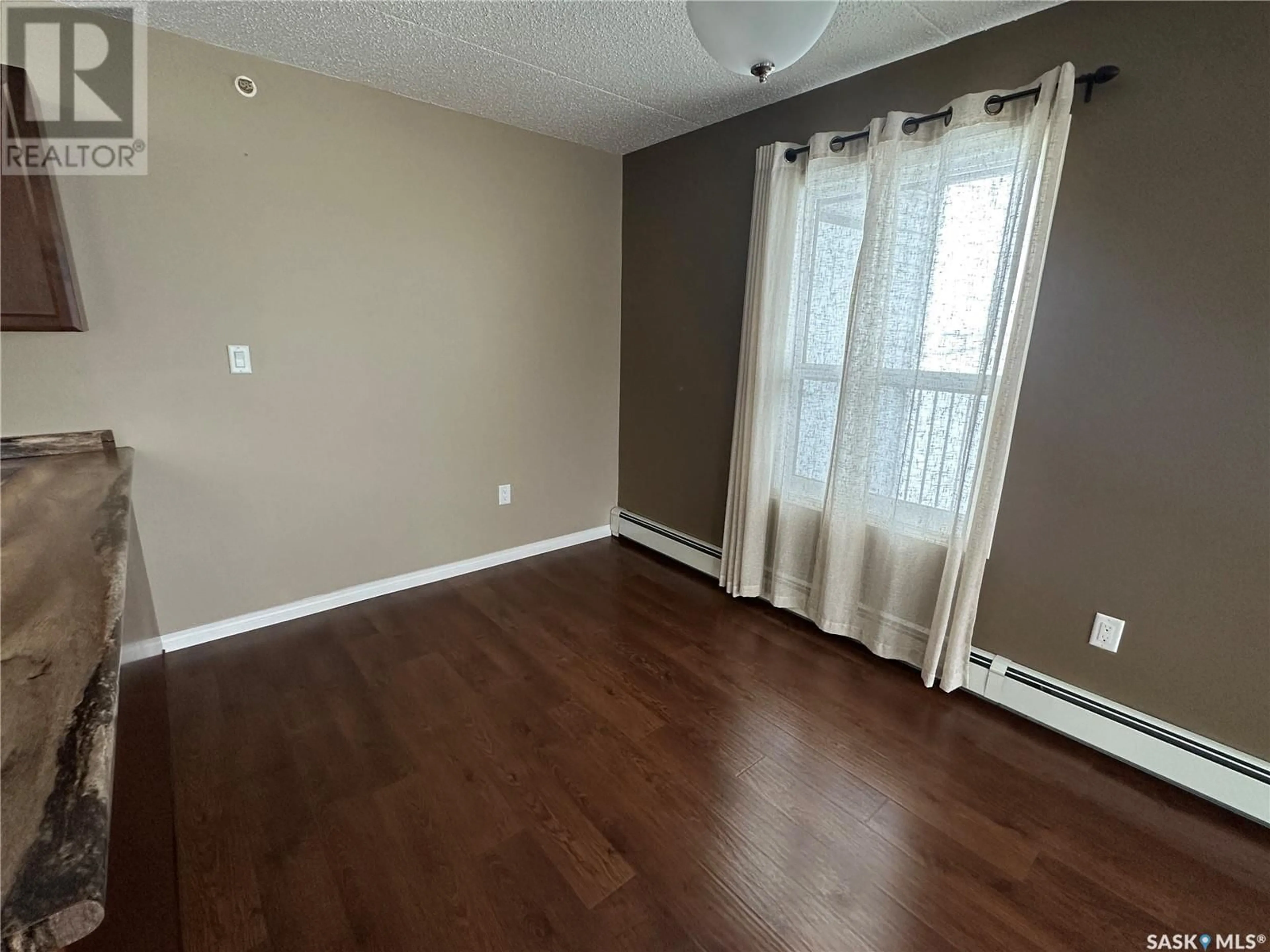 A pic of a room for 208 825 5th STREET NE, Weyburn Saskatchewan S4H3A5