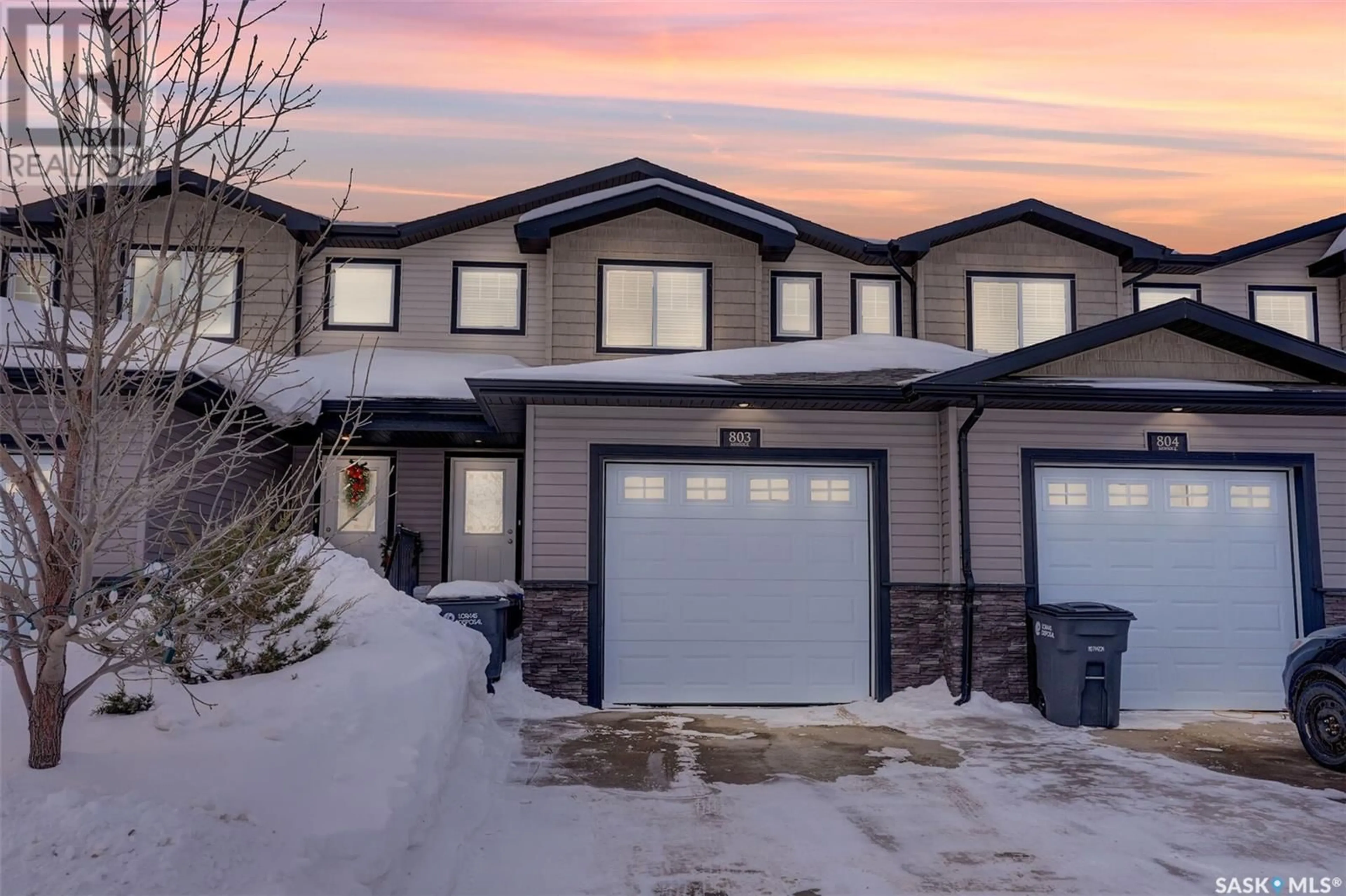 A pic from outside/outdoor area/front of a property/back of a property/a pic from drone, street for 803 2 Savanna CRESCENT, Pilot Butte Saskatchewan S0G3Z0