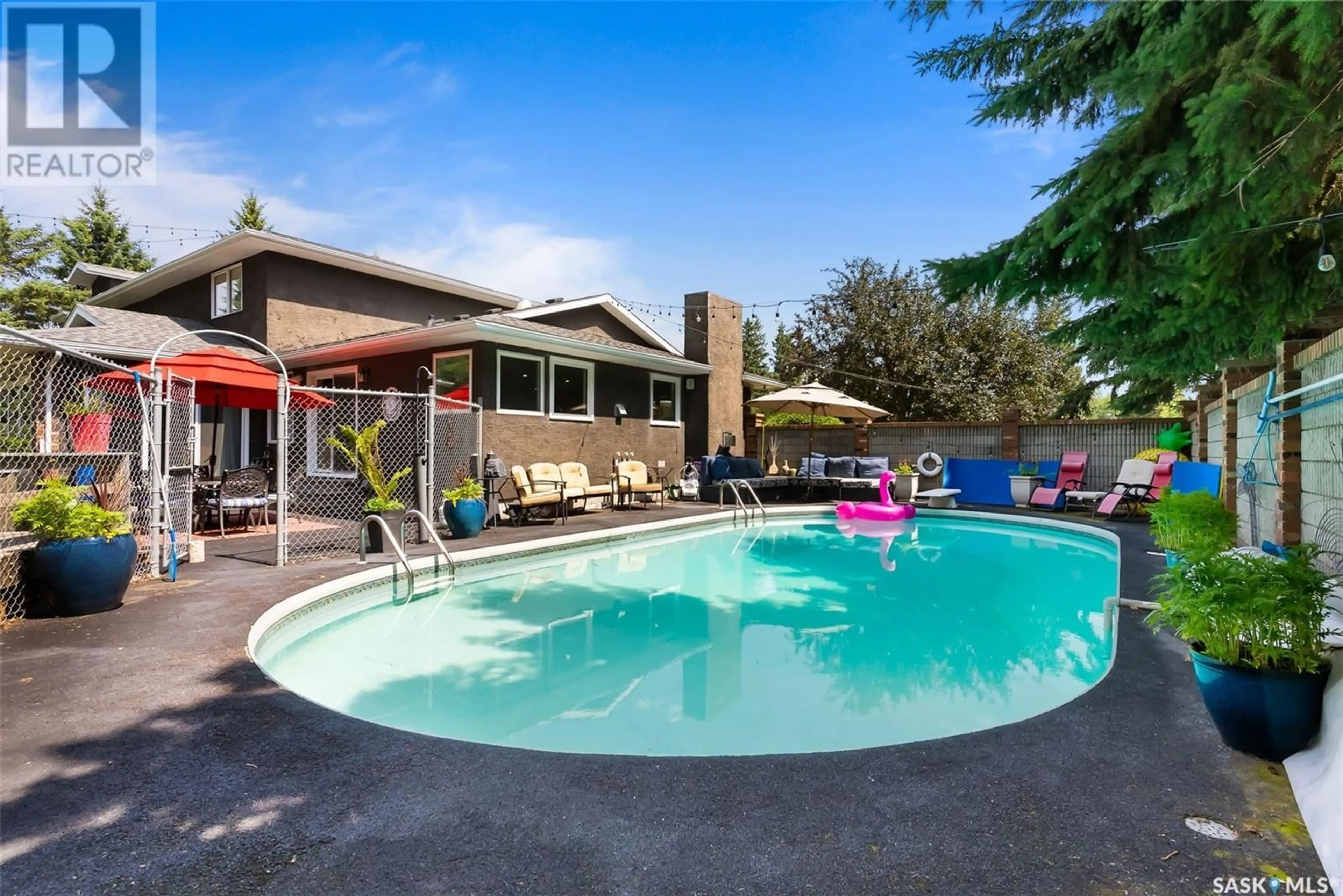 Pool for 5 CAPITOL PLACE, White City Saskatchewan S4L0C7