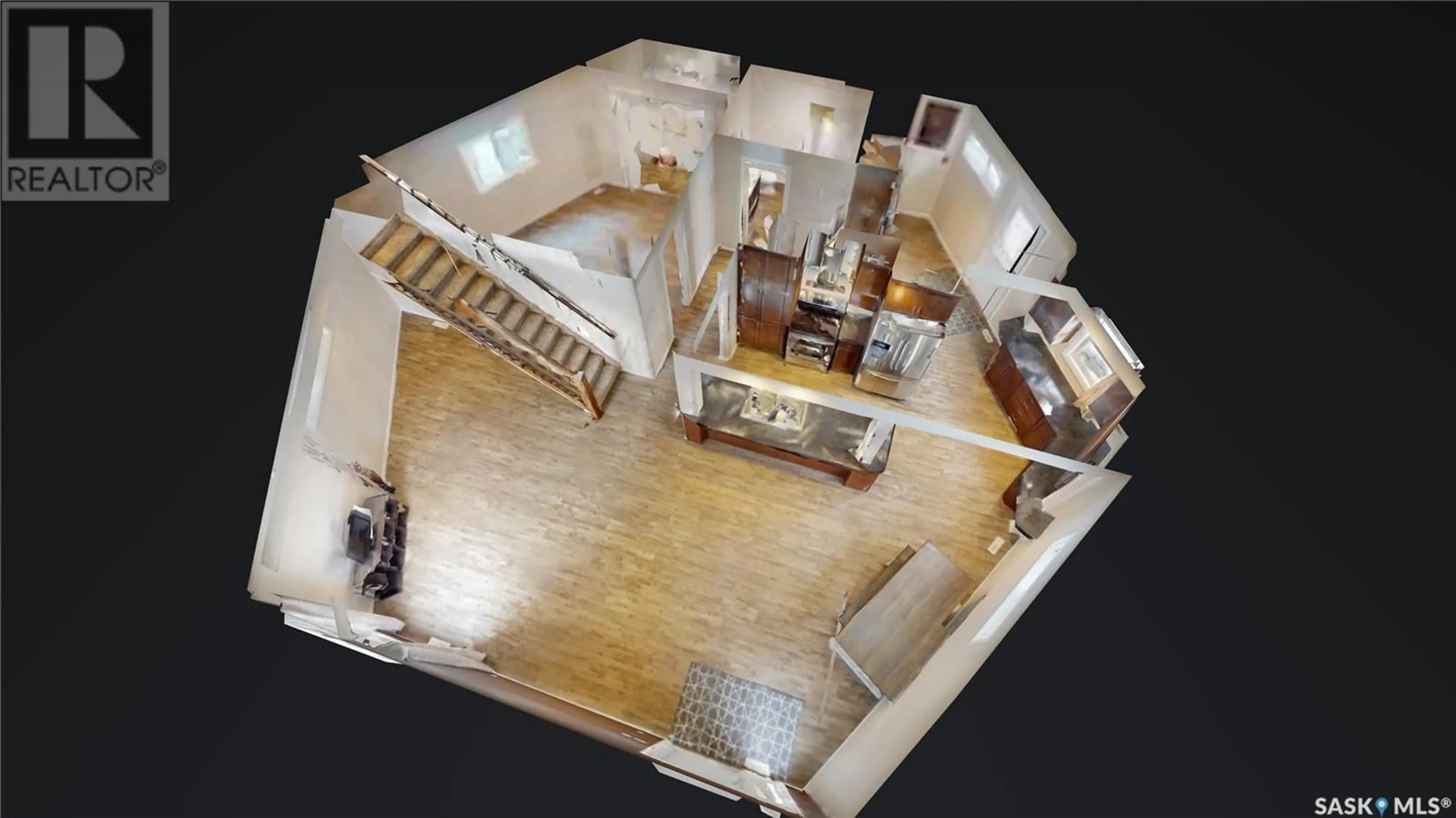Indoor foyer for 25 SPADINA STREET, Kenosee Lake Saskatchewan S0C2S0