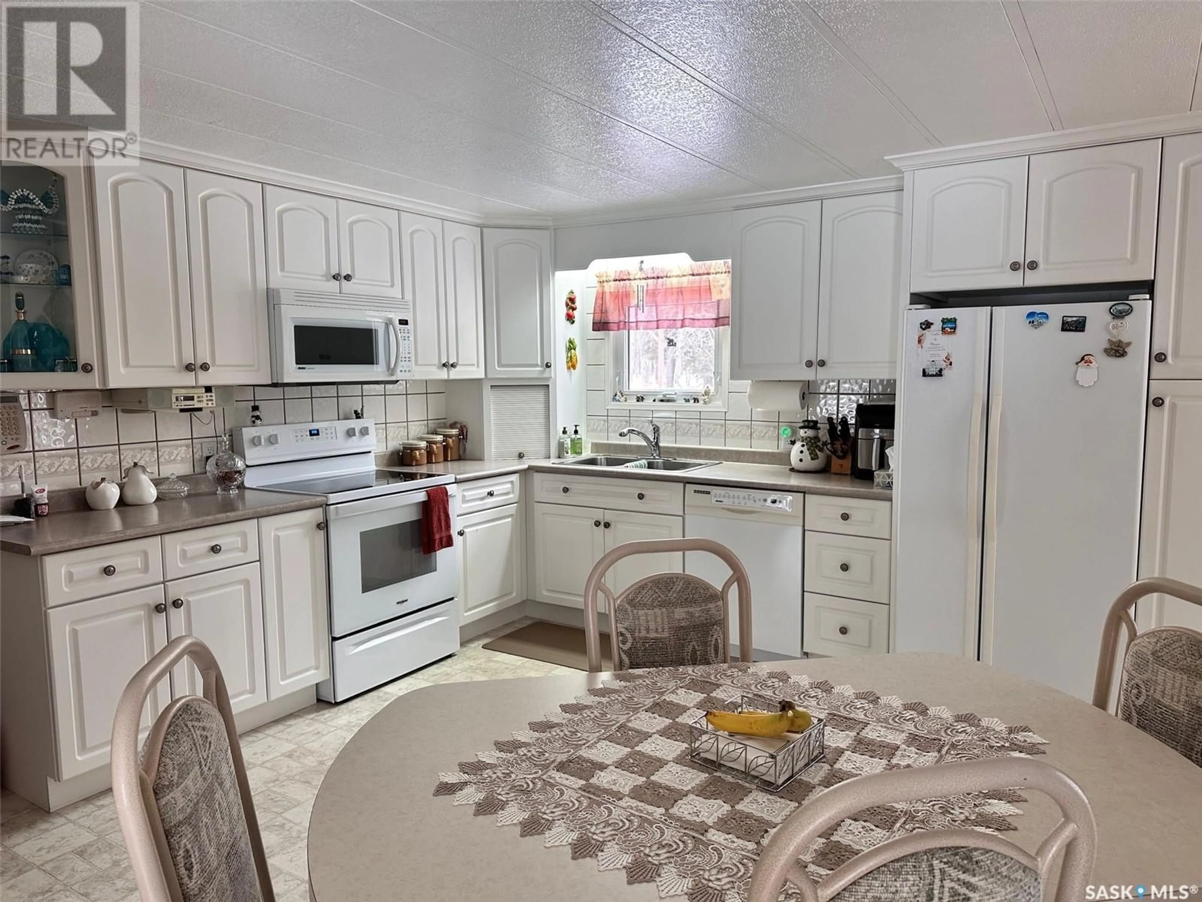 Standard kitchen, ceramic/tile floor for MILLIKIN ACREAGE, Big River Rm No. 555 Saskatchewan S0J0E0