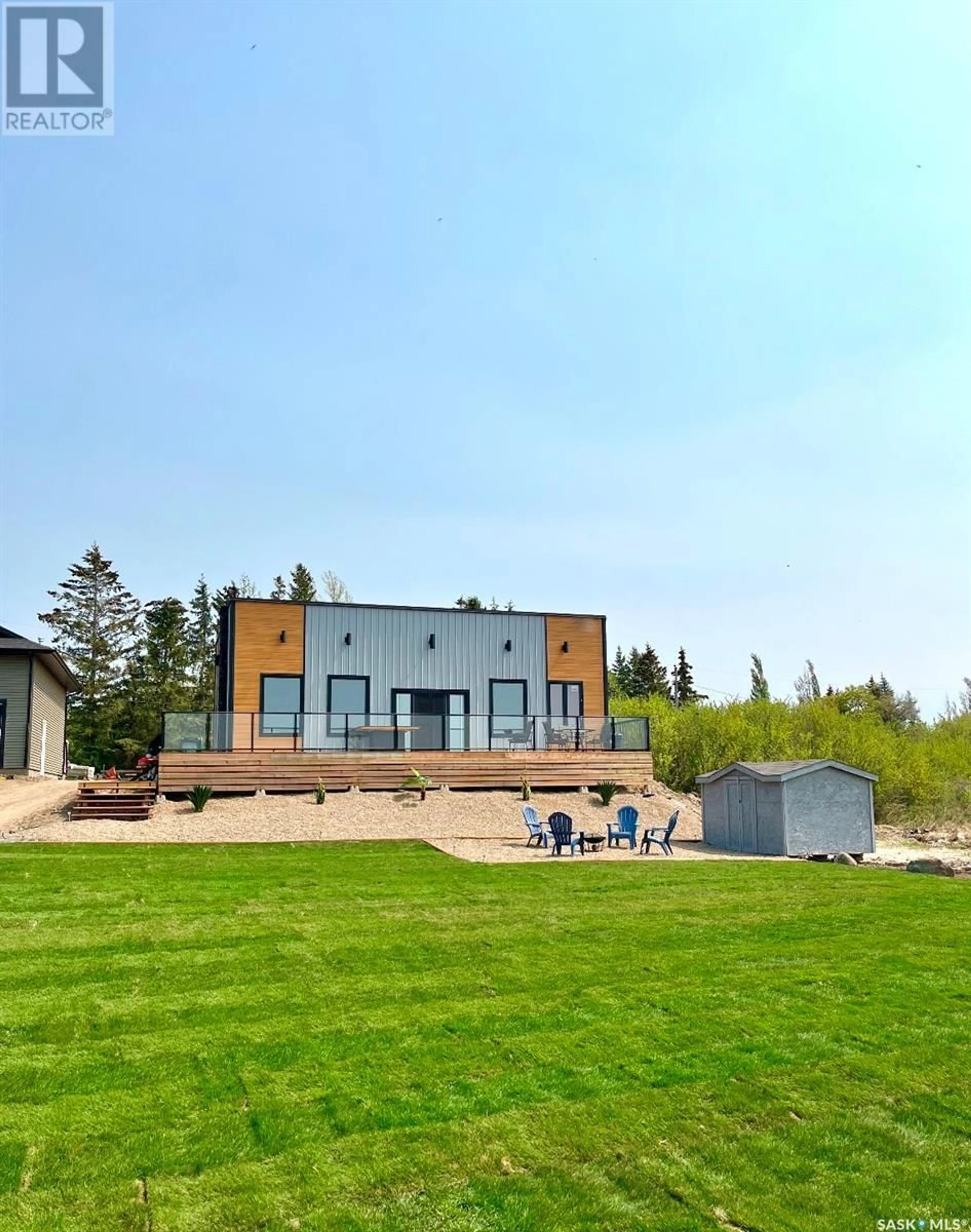 A pic from outside/outdoor area/front of a property/back of a property/a pic from drone, building for 45 Ferrie AVENUE, Murray Lake Saskatchewan S0M1X0