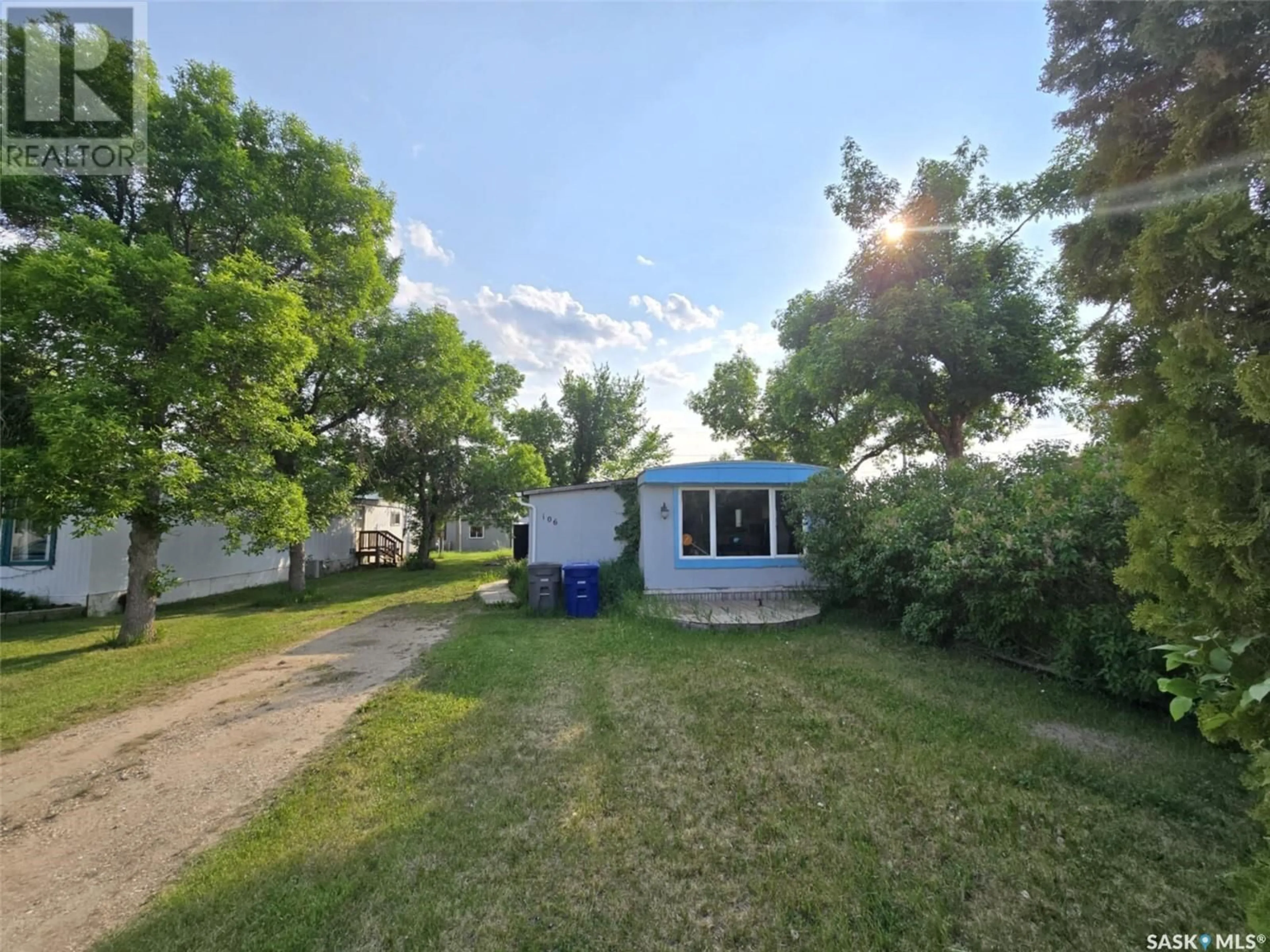 A pic from outside/outdoor area/front of a property/back of a property/a pic from drone, street for 106 LARCH STREET, Caronport Saskatchewan S0H0S0