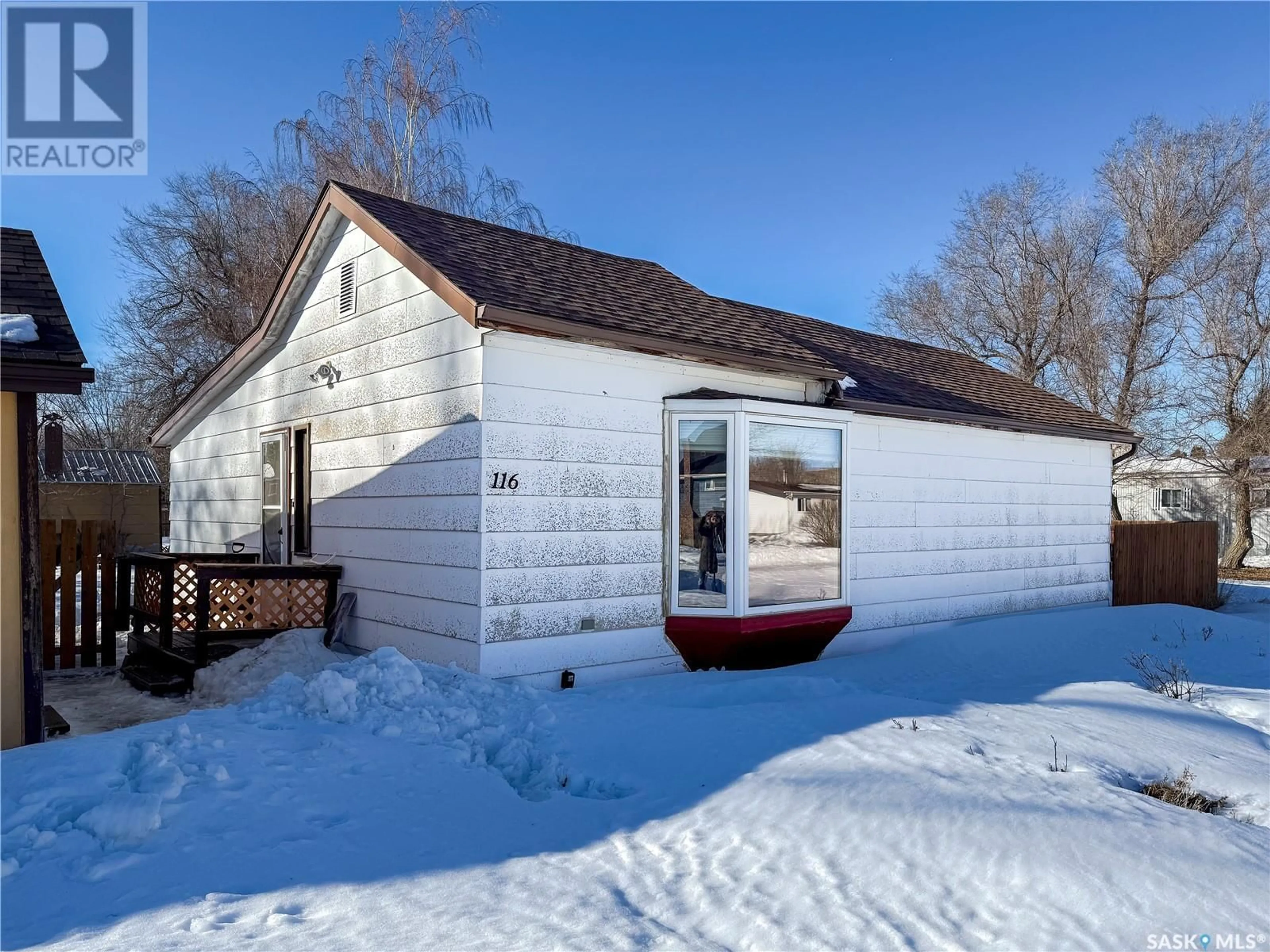 Shed for 116 Ash AVENUE N, Eastend Saskatchewan S0N0T0