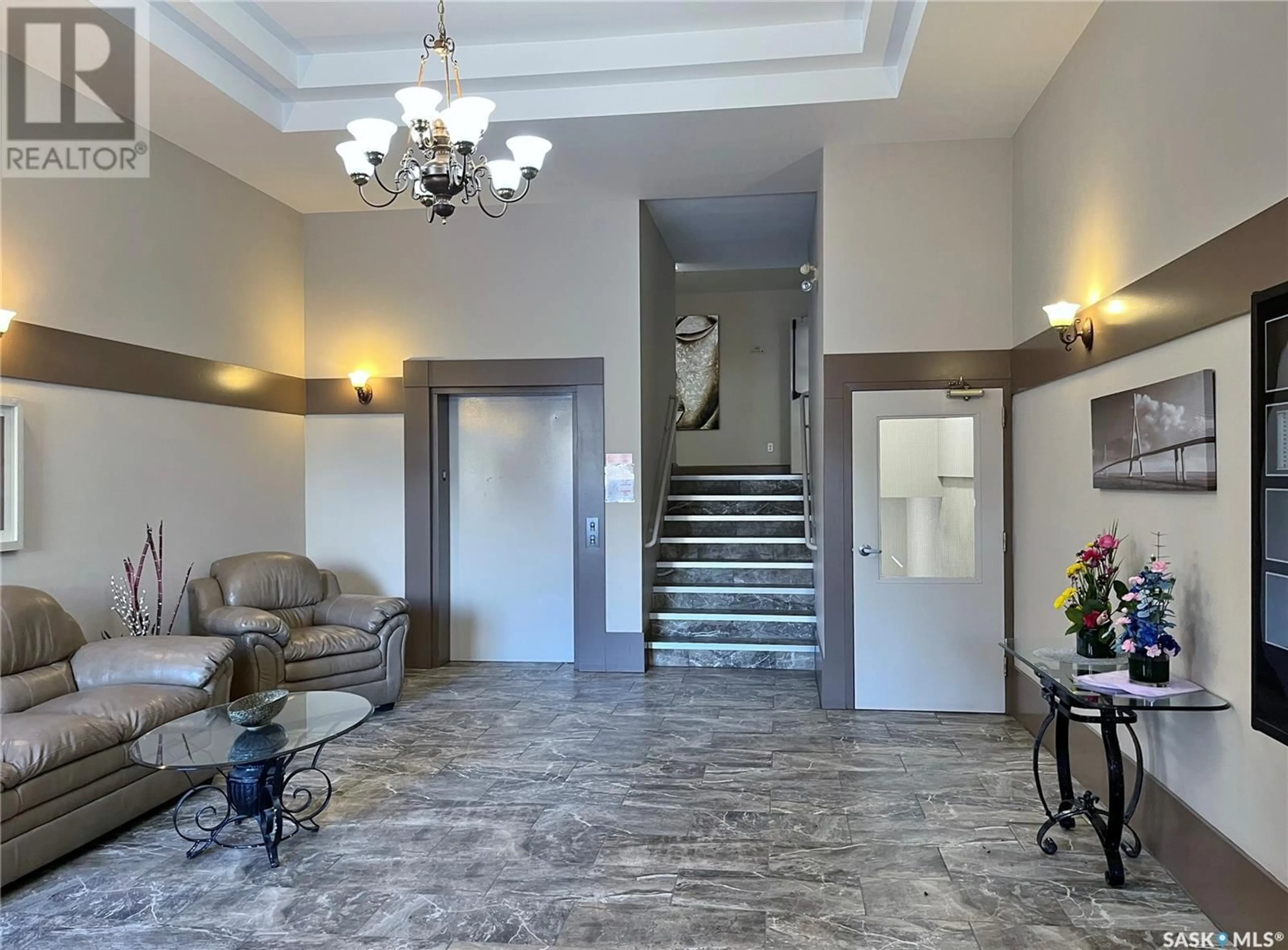 Indoor foyer for #235 2301 Adelaide STREET E, Saskatoon Saskatchewan S7J5H6