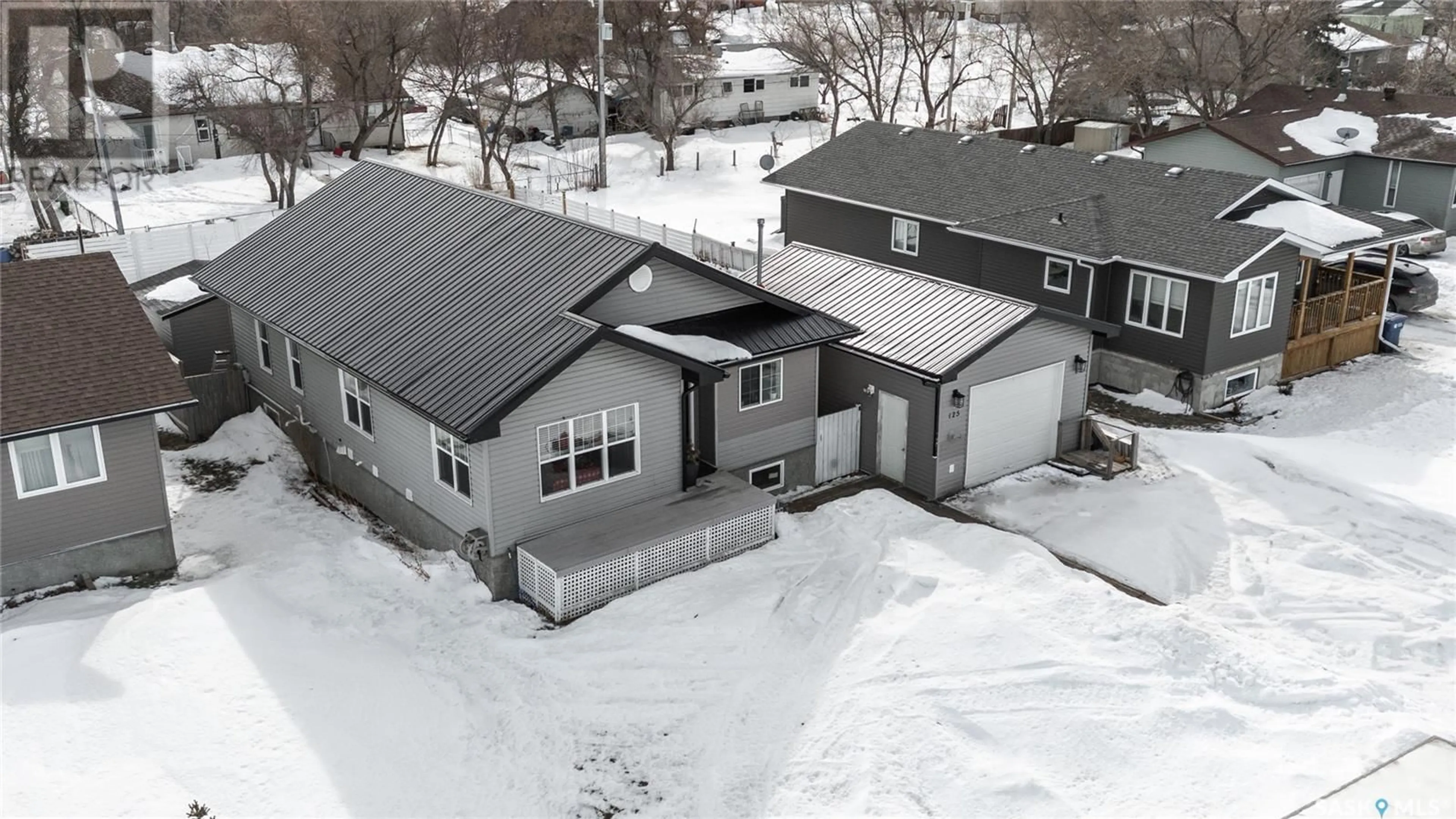 A pic from outside/outdoor area/front of a property/back of a property/a pic from drone, street for 125 Rouleau STREET, Wilcox Saskatchewan S0G5E0