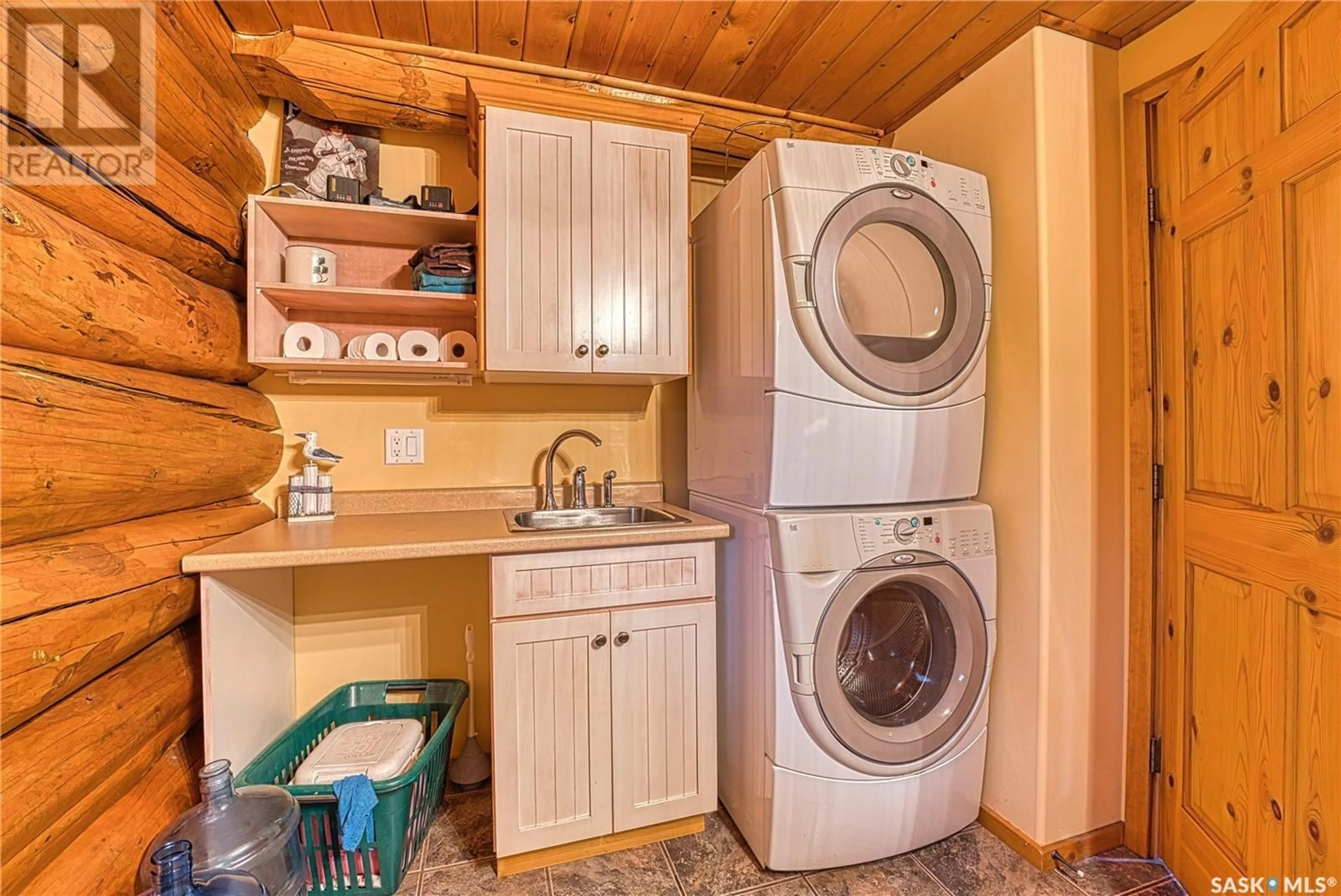 Laundry room for 237 Lac des Iles ROAD, Beaver River Rm No. 622 Saskatchewan S0M1A0