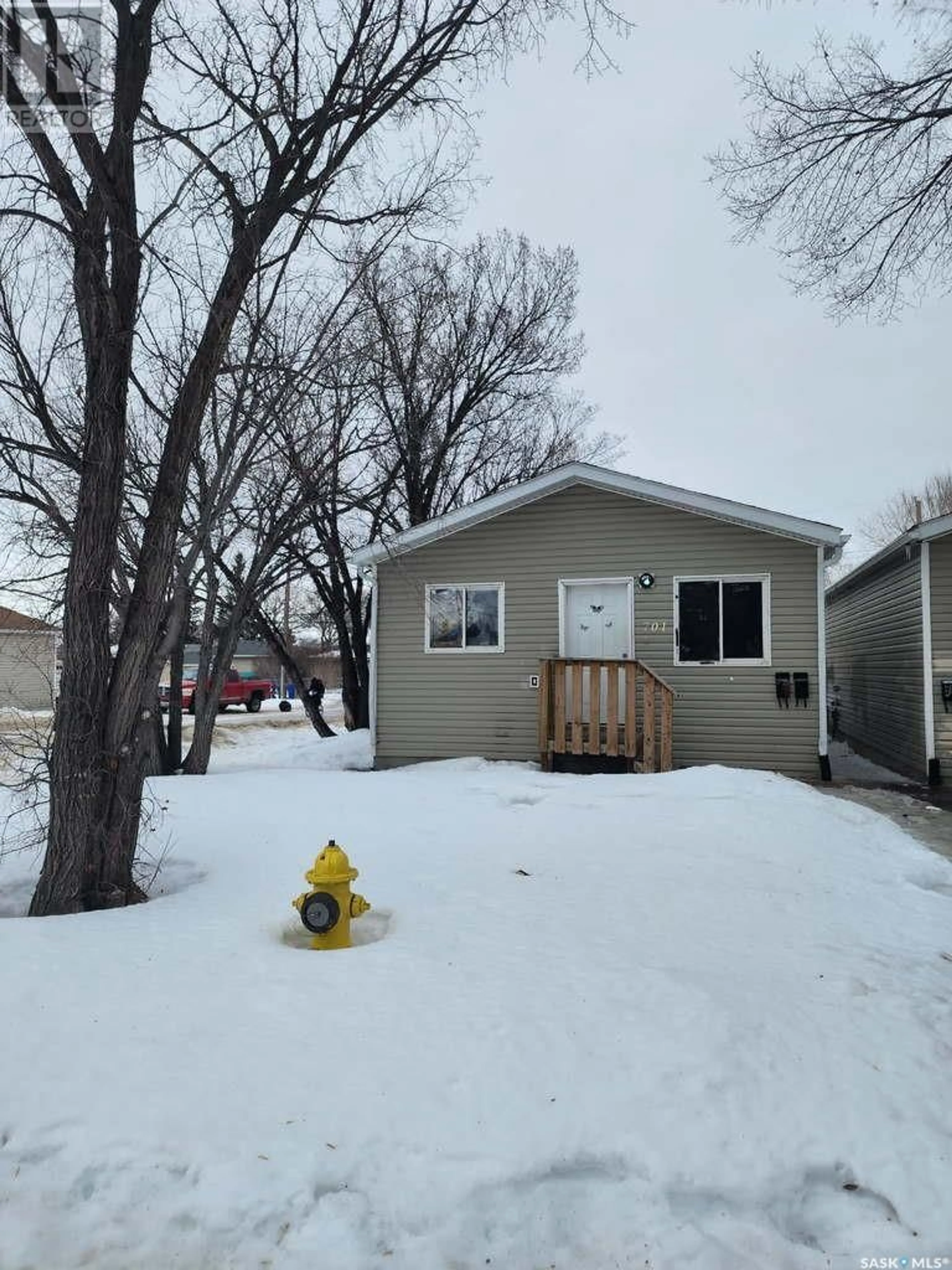 Unknown for 701 Cameron STREET, Regina Saskatchewan S4T2S2