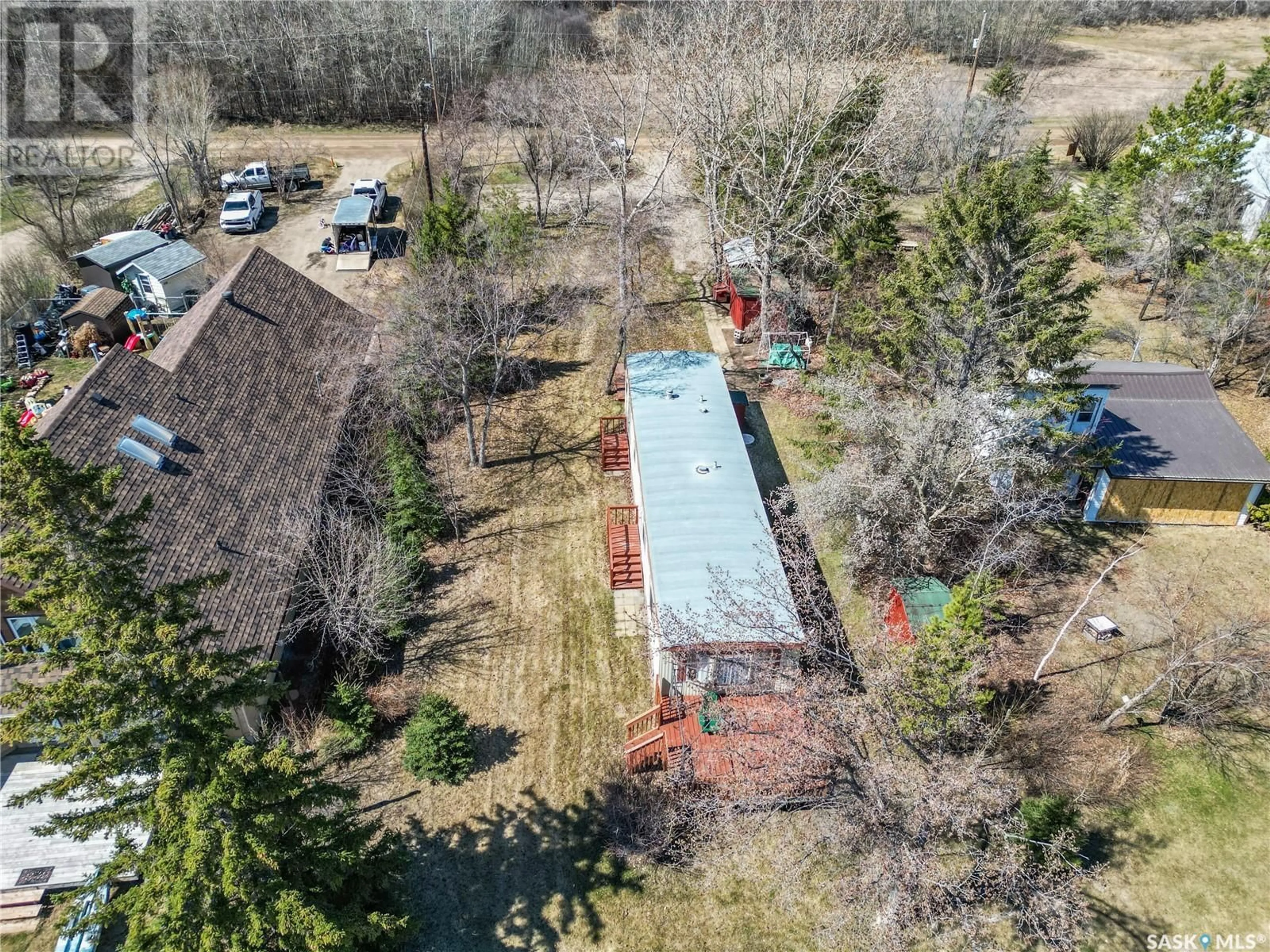 A pic from outside/outdoor area/front of a property/back of a property/a pic from drone, unknown for 57 3RD AVENUE, Metinota Saskatchewan S0M1X0