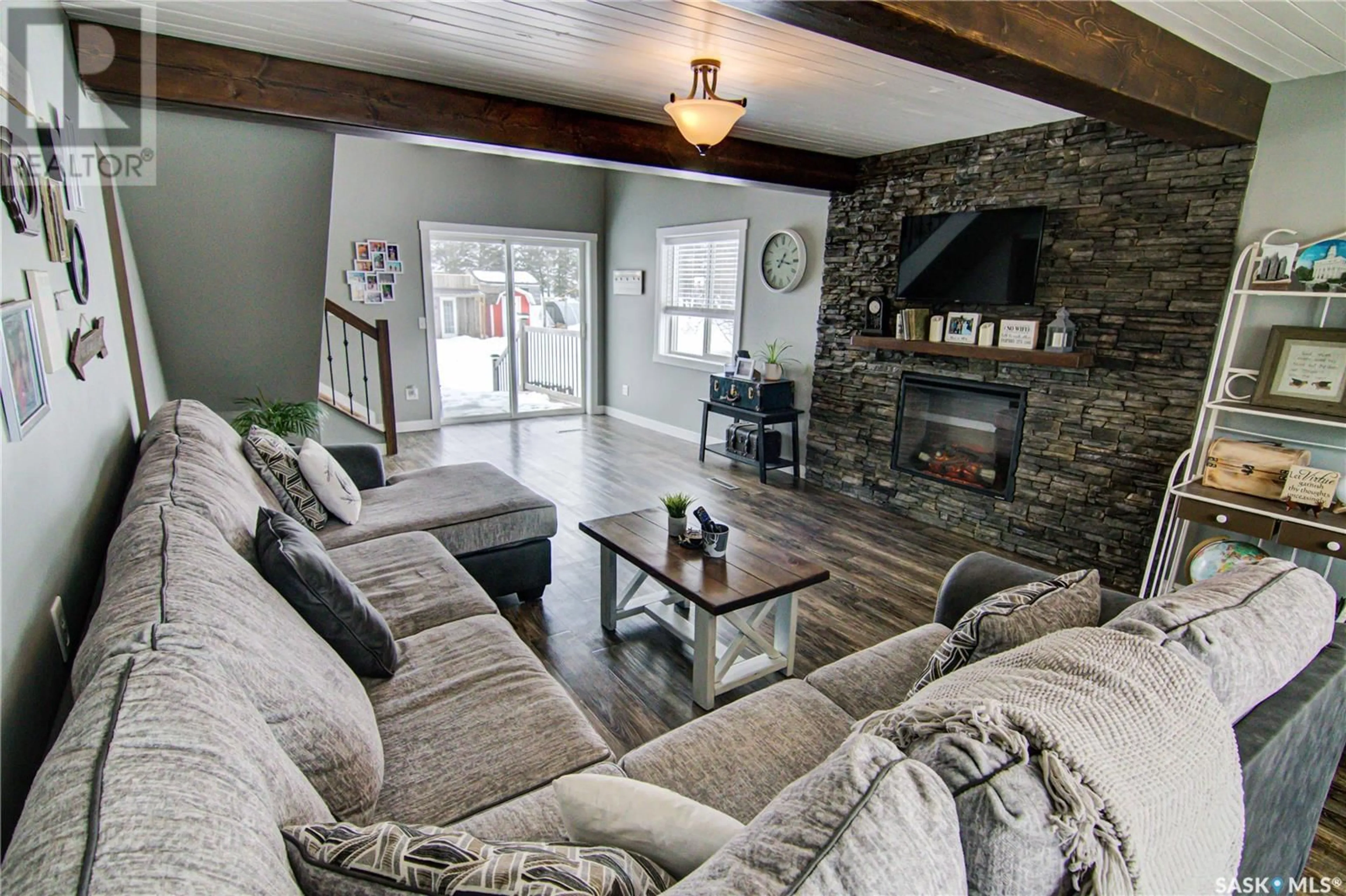 Living room with furniture, unknown for 10.63 AC Lilac Lane Farm near Melfort, Willow Creek Rm No. 458 Saskatchewan S0E1A0