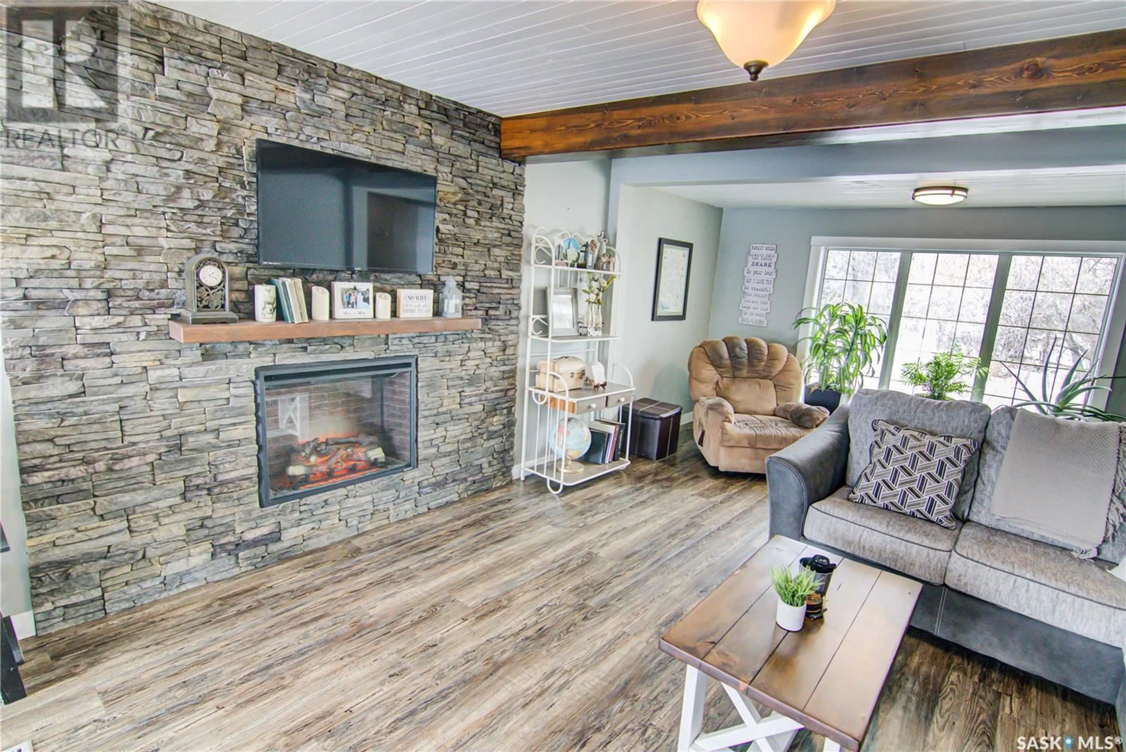 Living room with furniture, unknown for 10.63 AC Lilac Lane Farm near Melfort, Willow Creek Rm No. 458 Saskatchewan S0E1A0