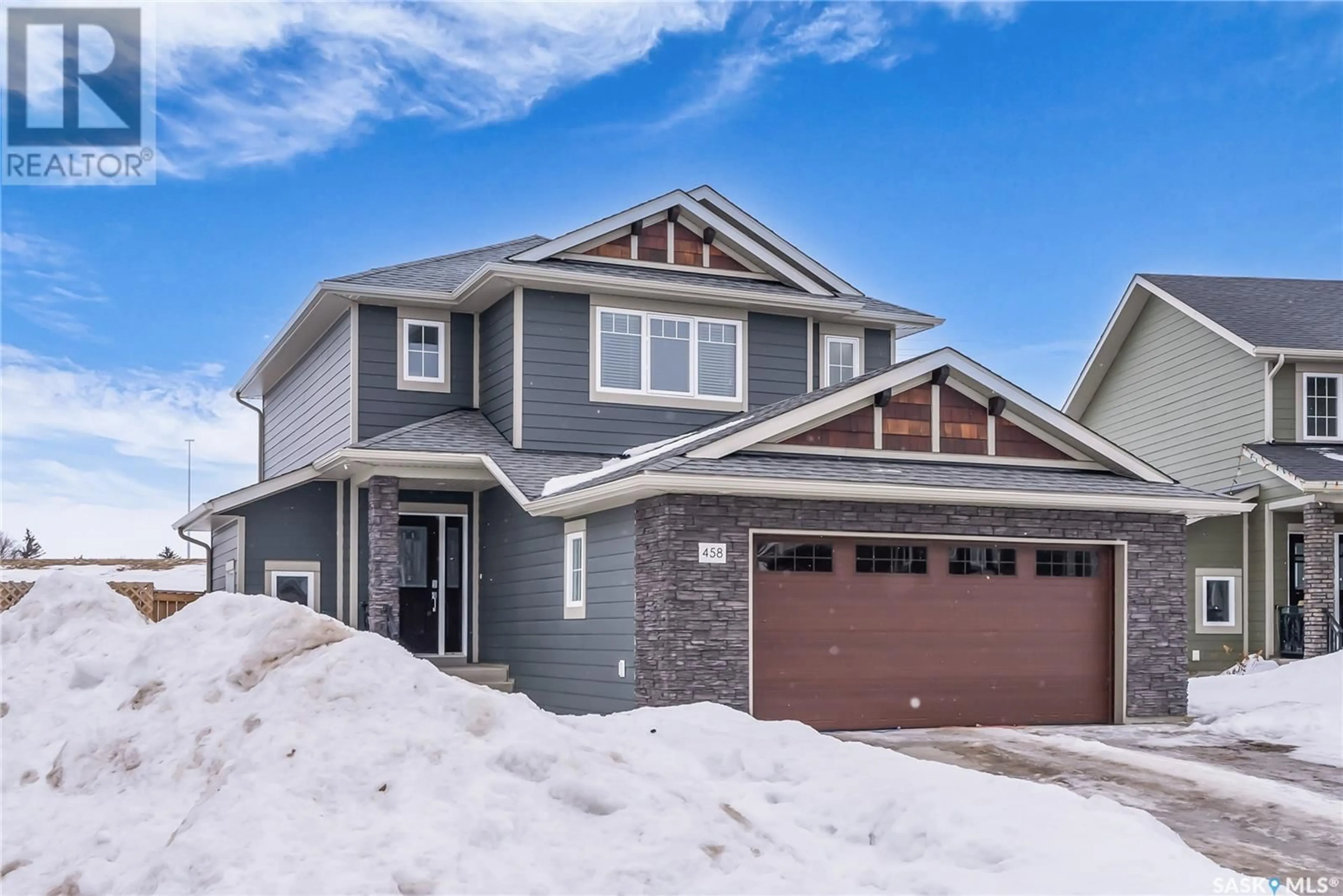 Home with vinyl exterior material, street for 458 Pichler CRESCENT, Saskatoon Saskatchewan S7V0H2