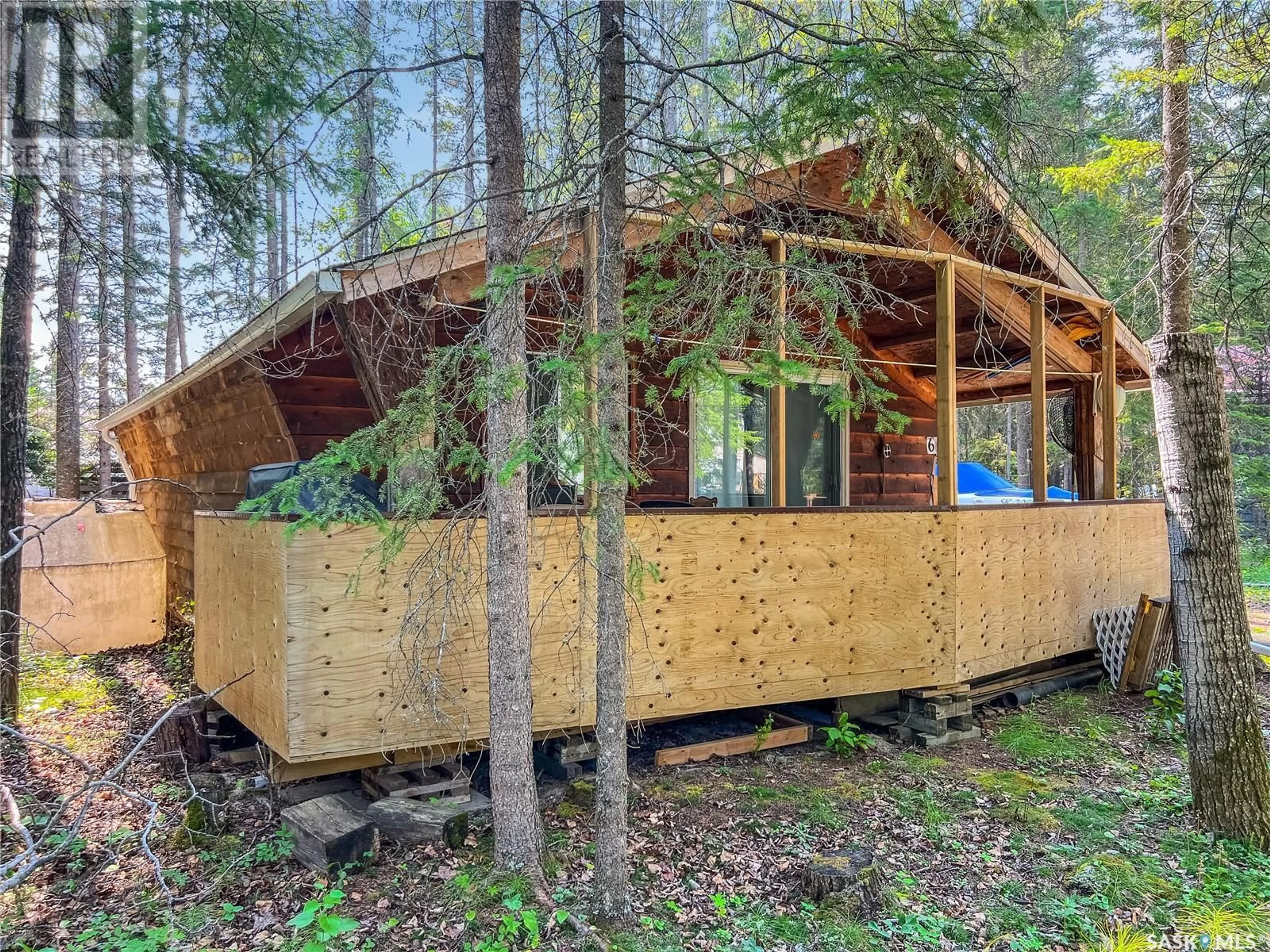 Shed for 6 3rd AVENUE, Candle Lake Saskatchewan S0J3E0