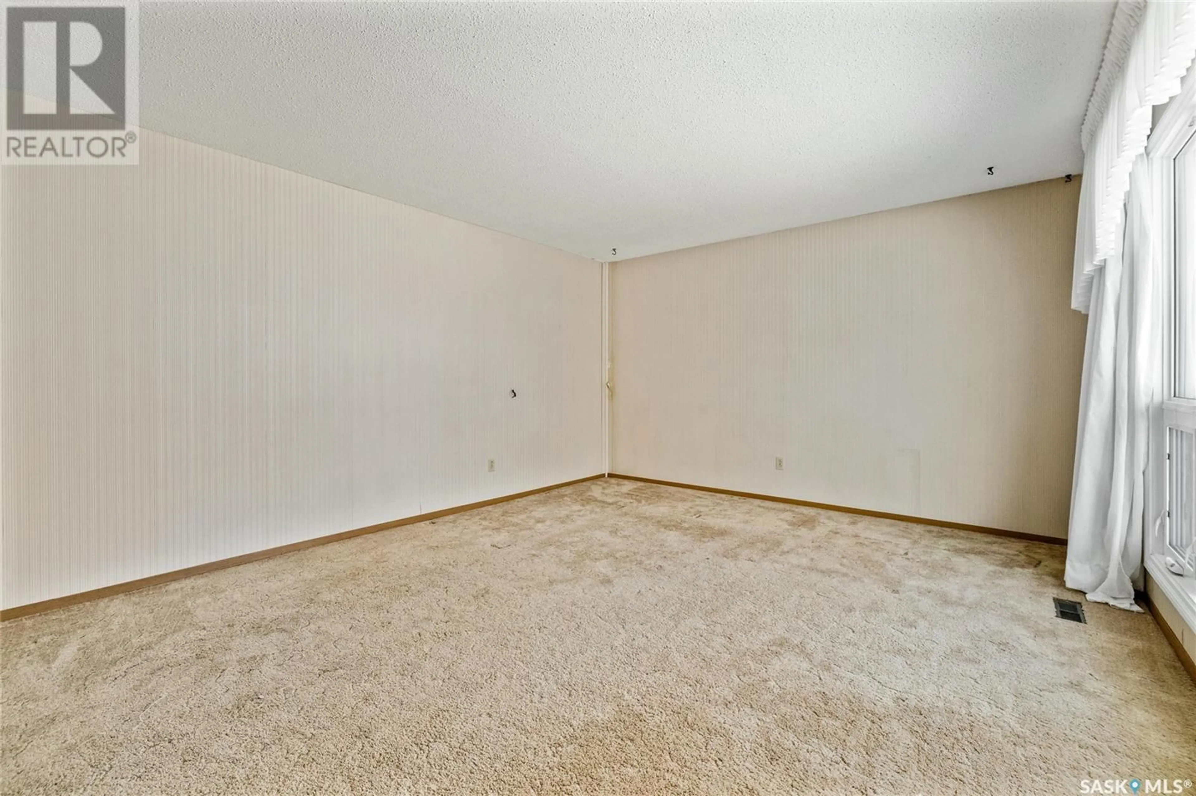 A pic of a room for 71 Le Jeune PLACE, Regina Saskatchewan S4T6K3