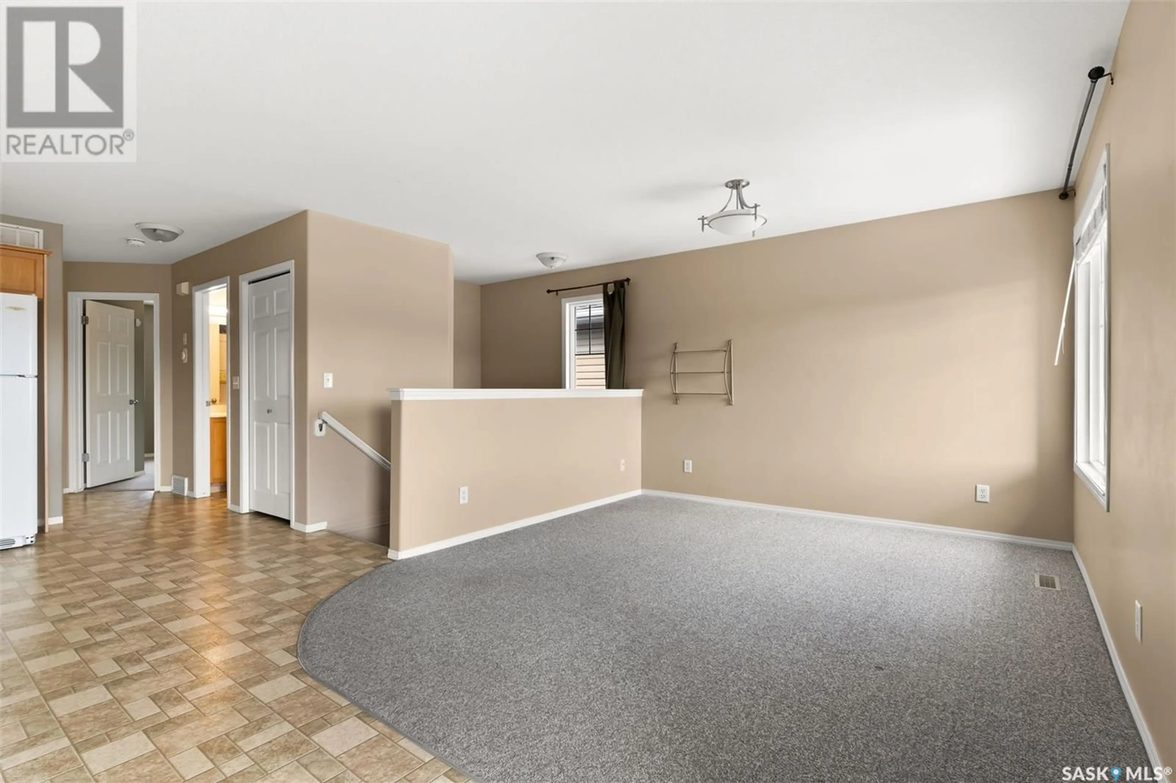 A pic of a room for 2261 TREETOP LANE, Regina Saskatchewan S4P4V8