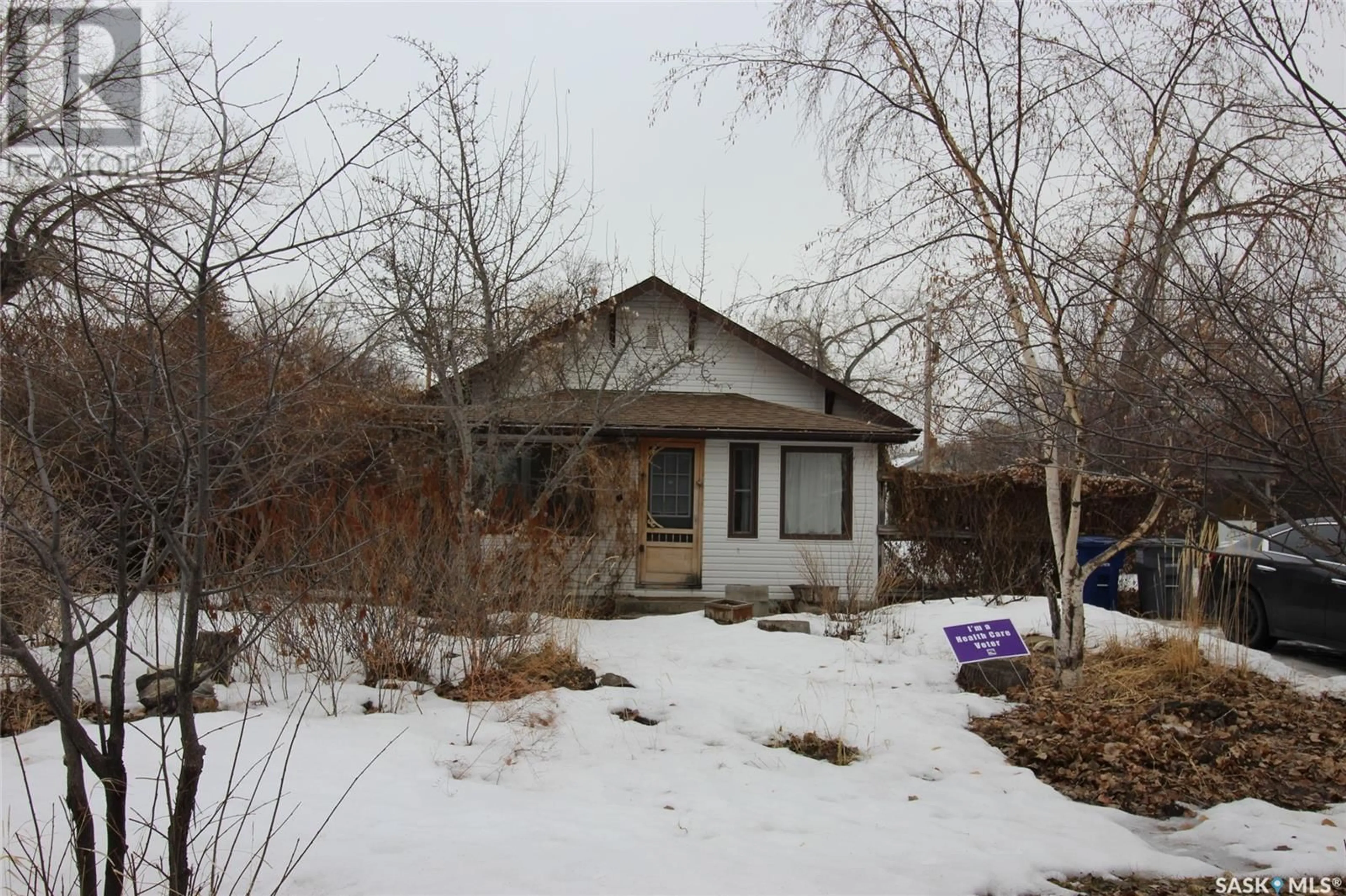 Shed for 137 Fir AVENUE N, Eastend Saskatchewan S0N0T0