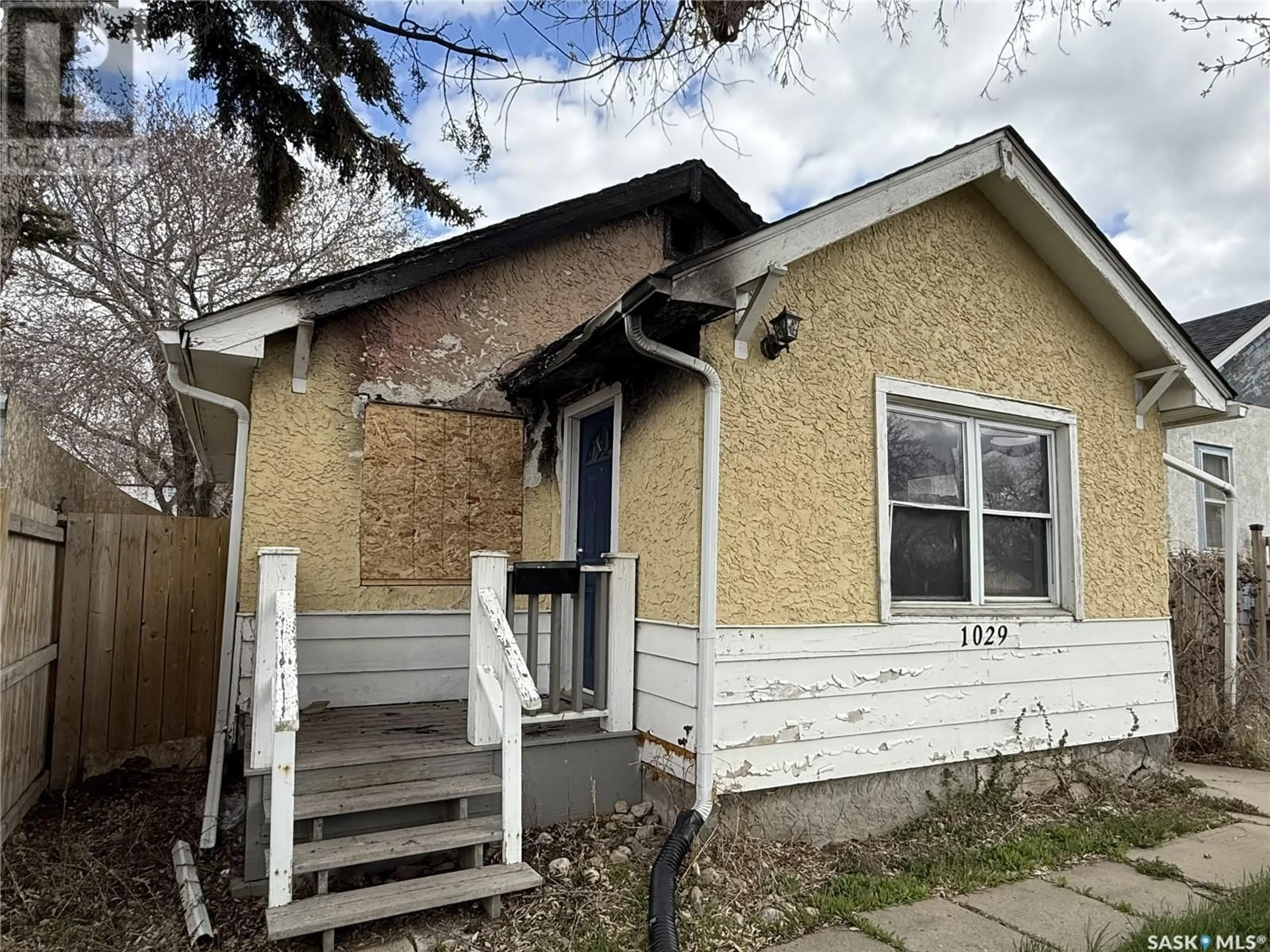 Unknown for 1029 WASCANA STREET, Regina Saskatchewan S4T4H8