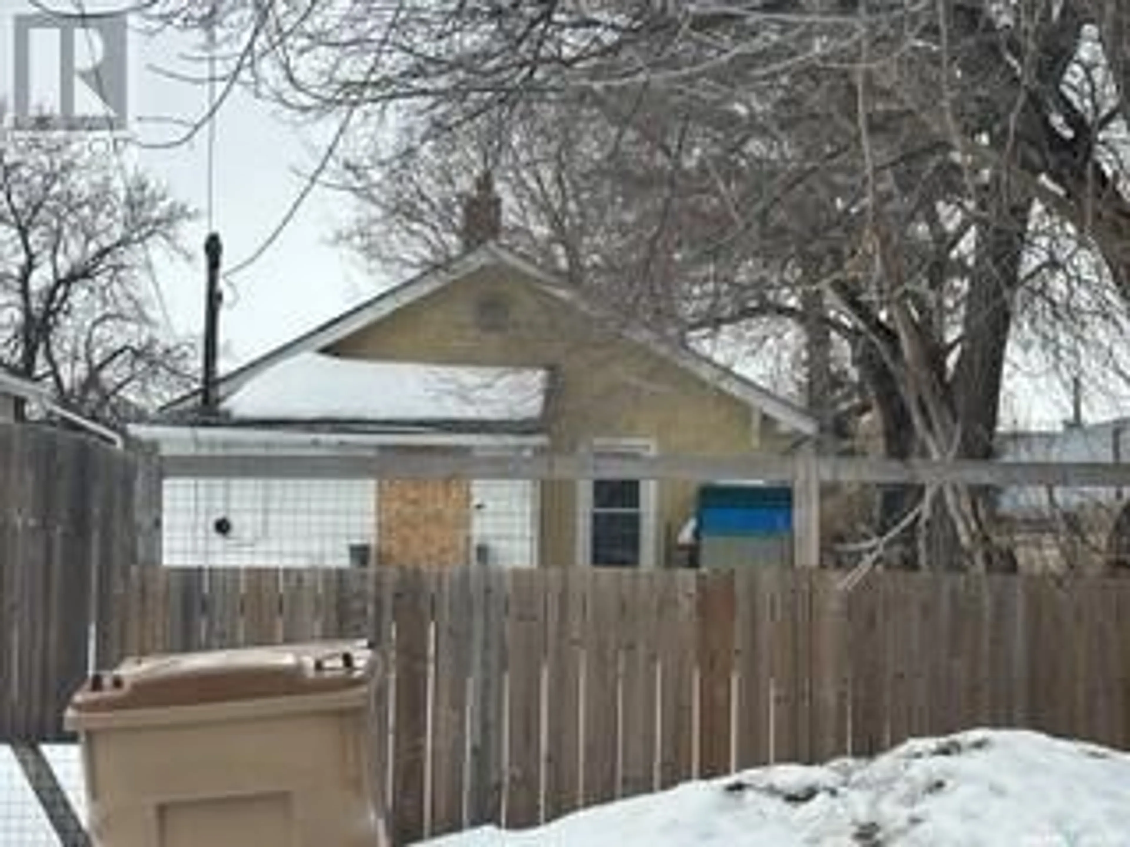 Shed for 1029 Wascana STREET, Regina Saskatchewan S4T4H8