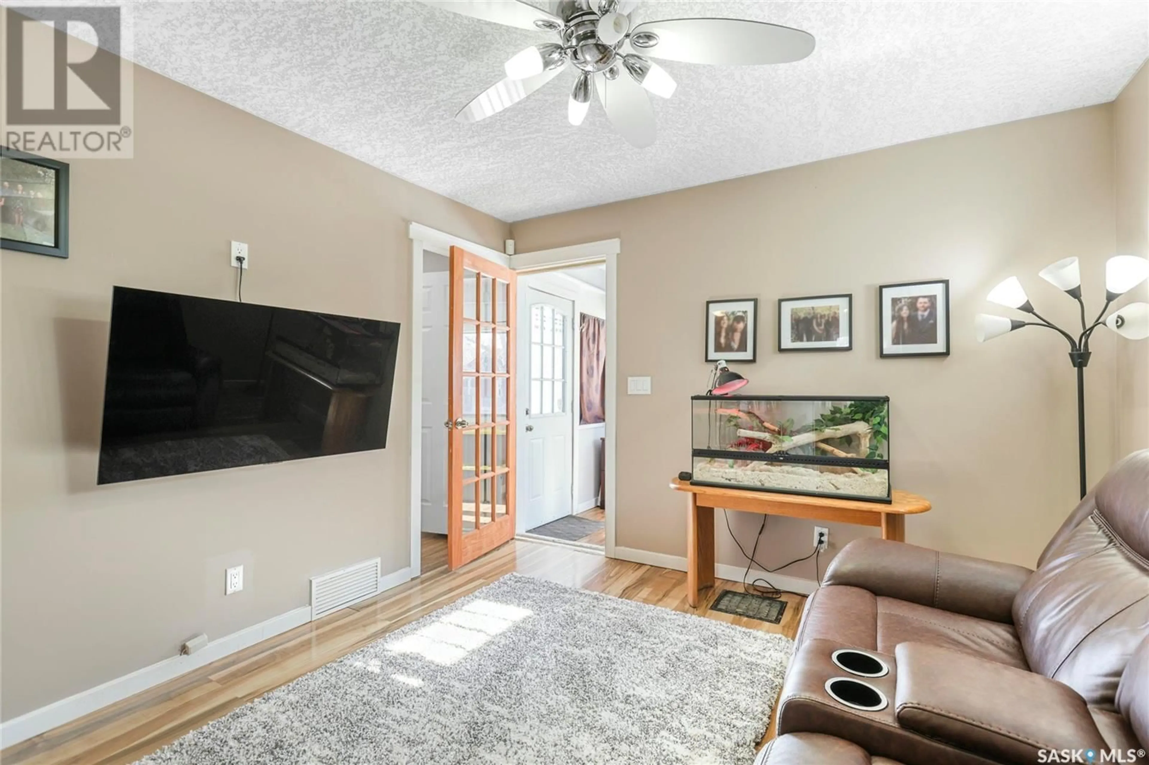 Living room with furniture, unknown for 1438 Connaught STREET, Regina Saskatchewan S4T4S9