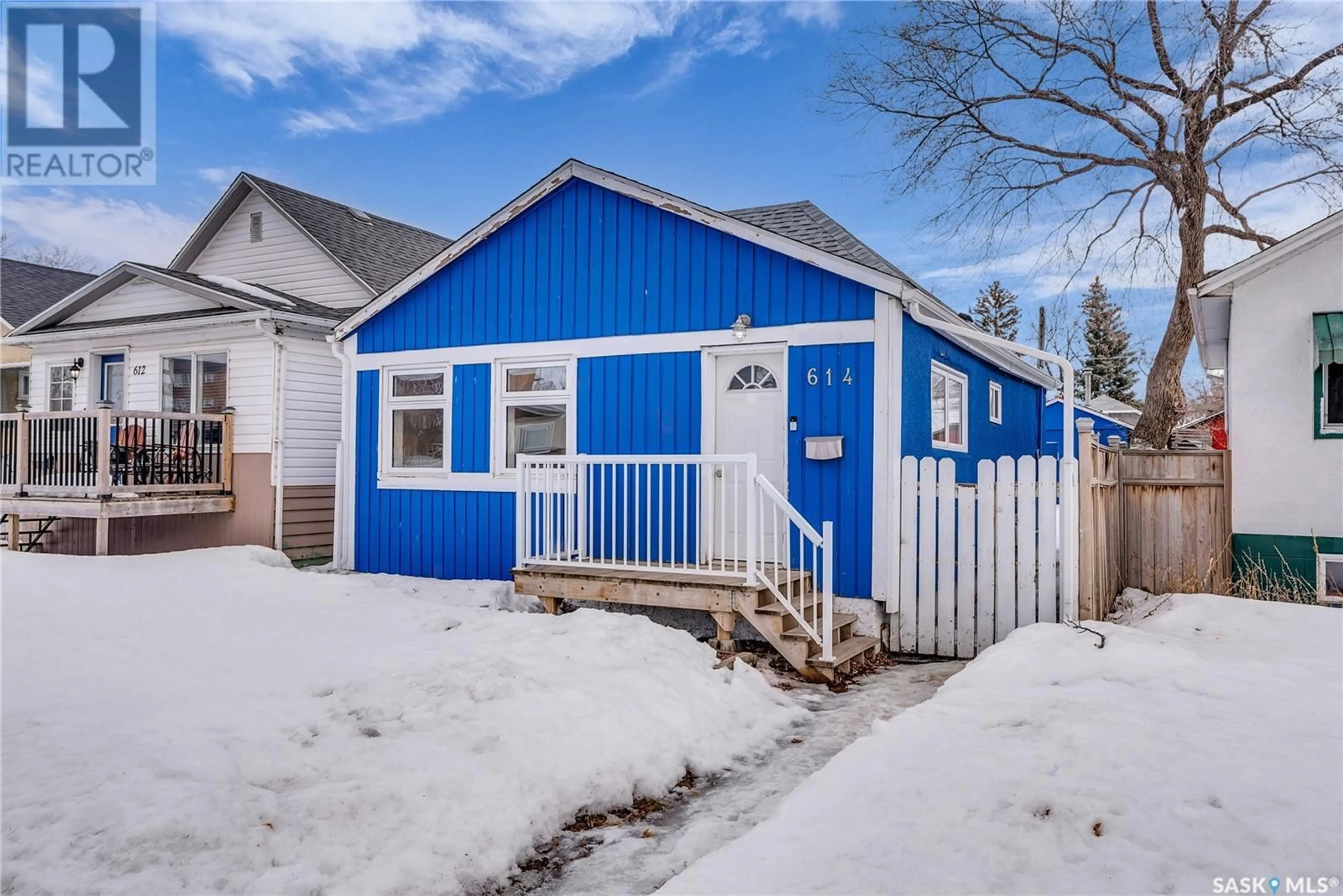 Shed for 614 I AVENUE S, Saskatoon Saskatchewan S7M1Y8